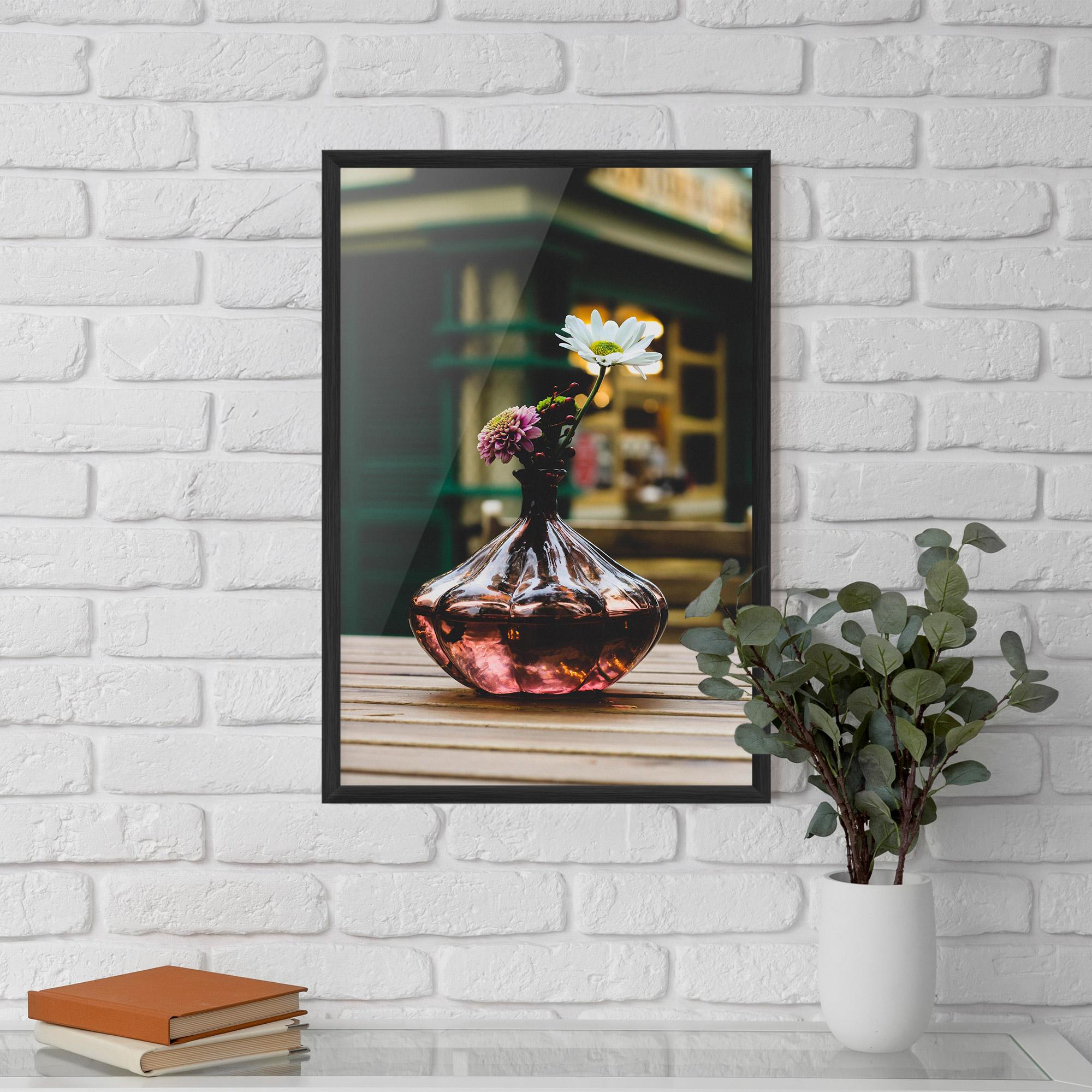 Keretezett Poszter Pink Vase Flower mockup 5