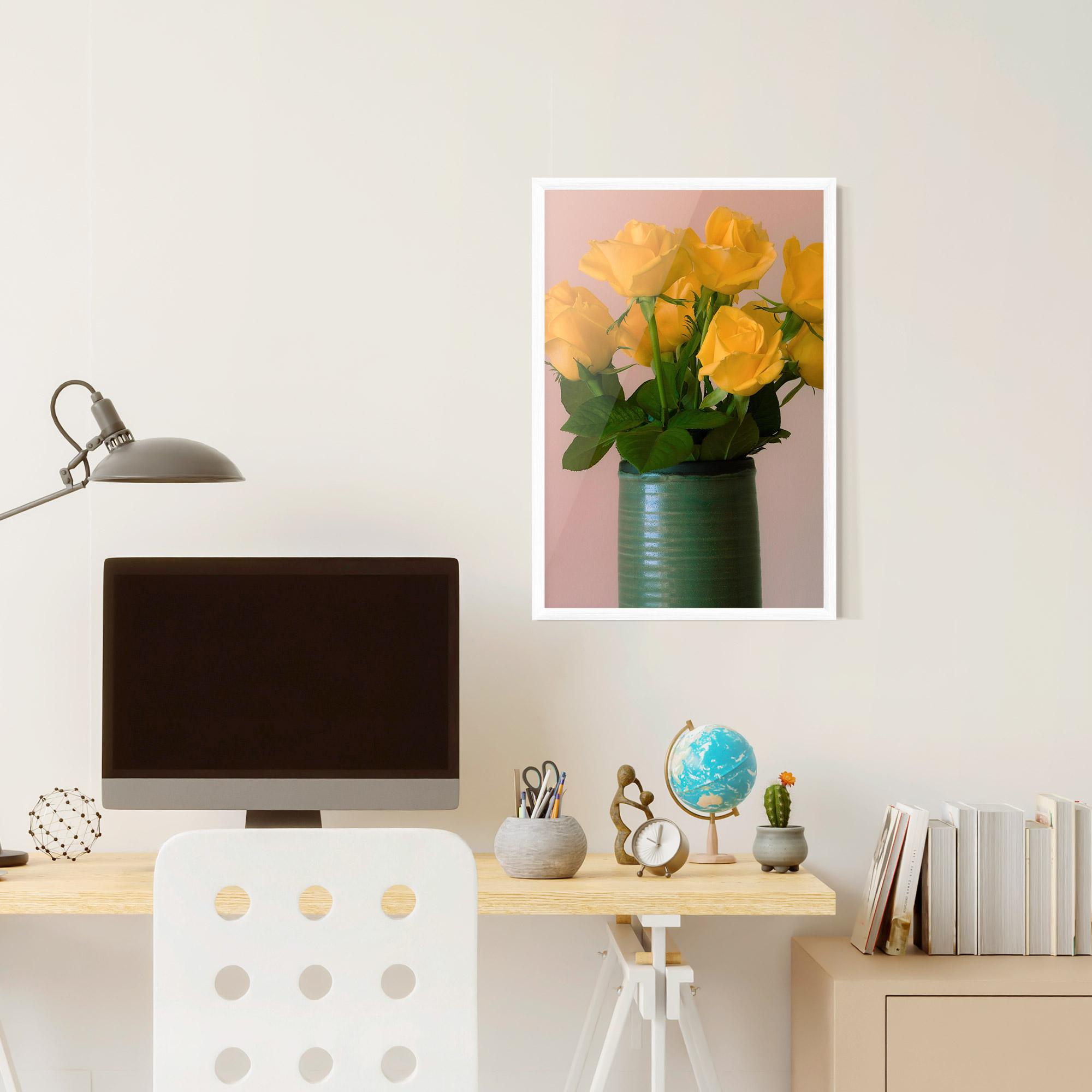 Keretezett Poszter Yellow Roses Vase mockup 6