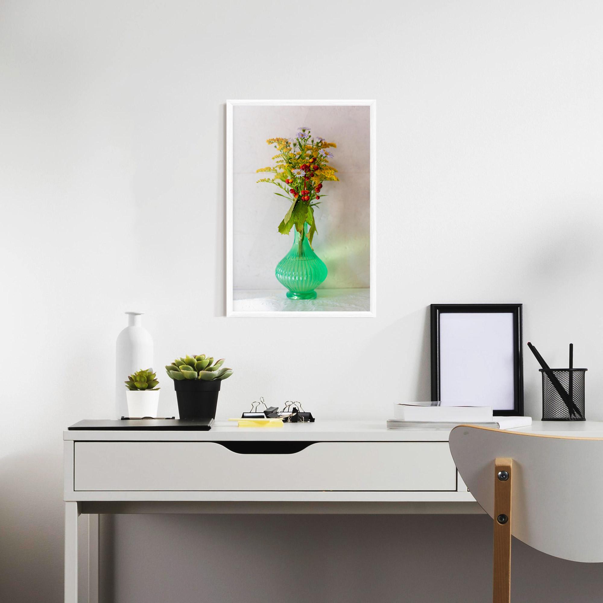 Keretezett Poszter Green Pretty Vase mockup 7