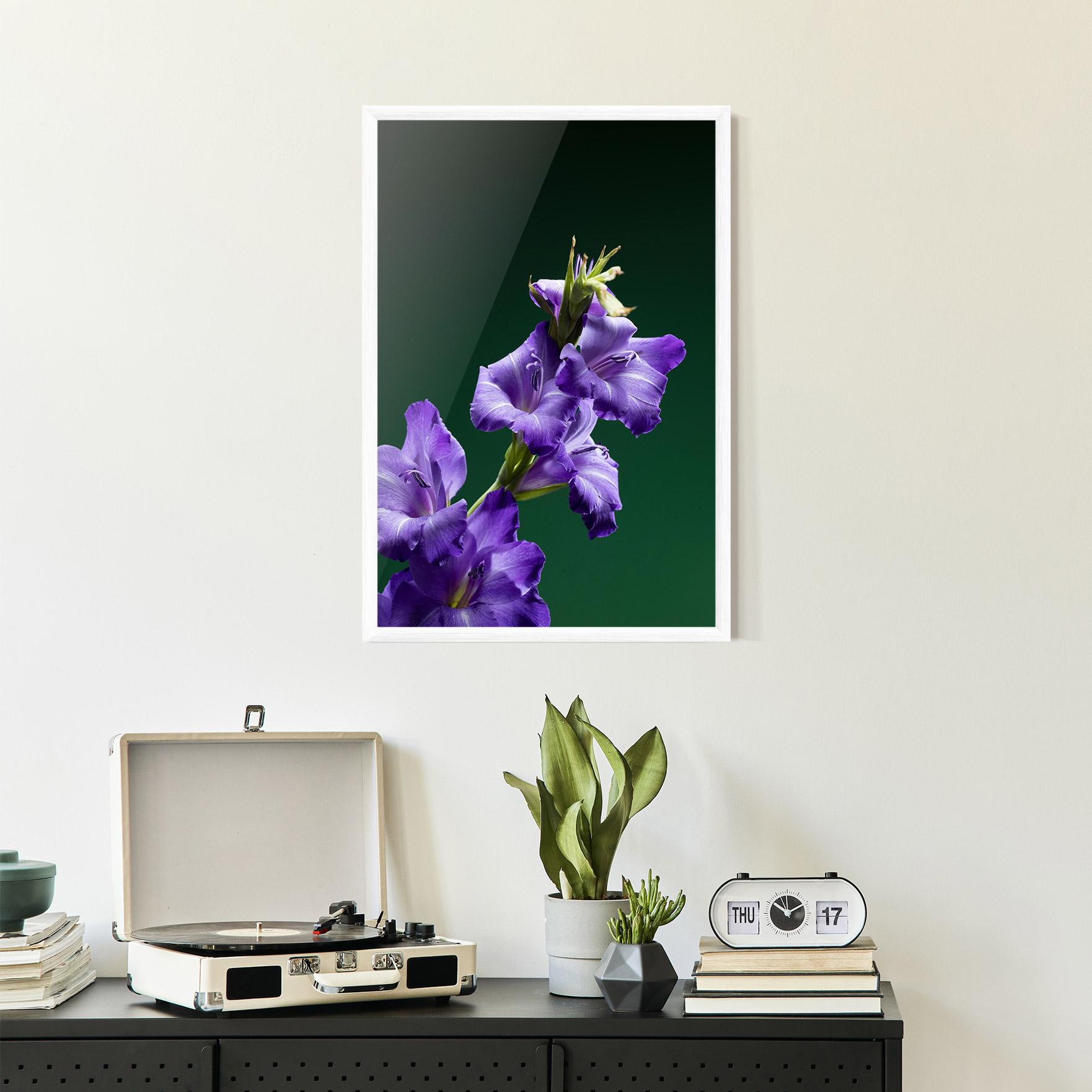 Keretezett Poszter Iris On Green mockup 2