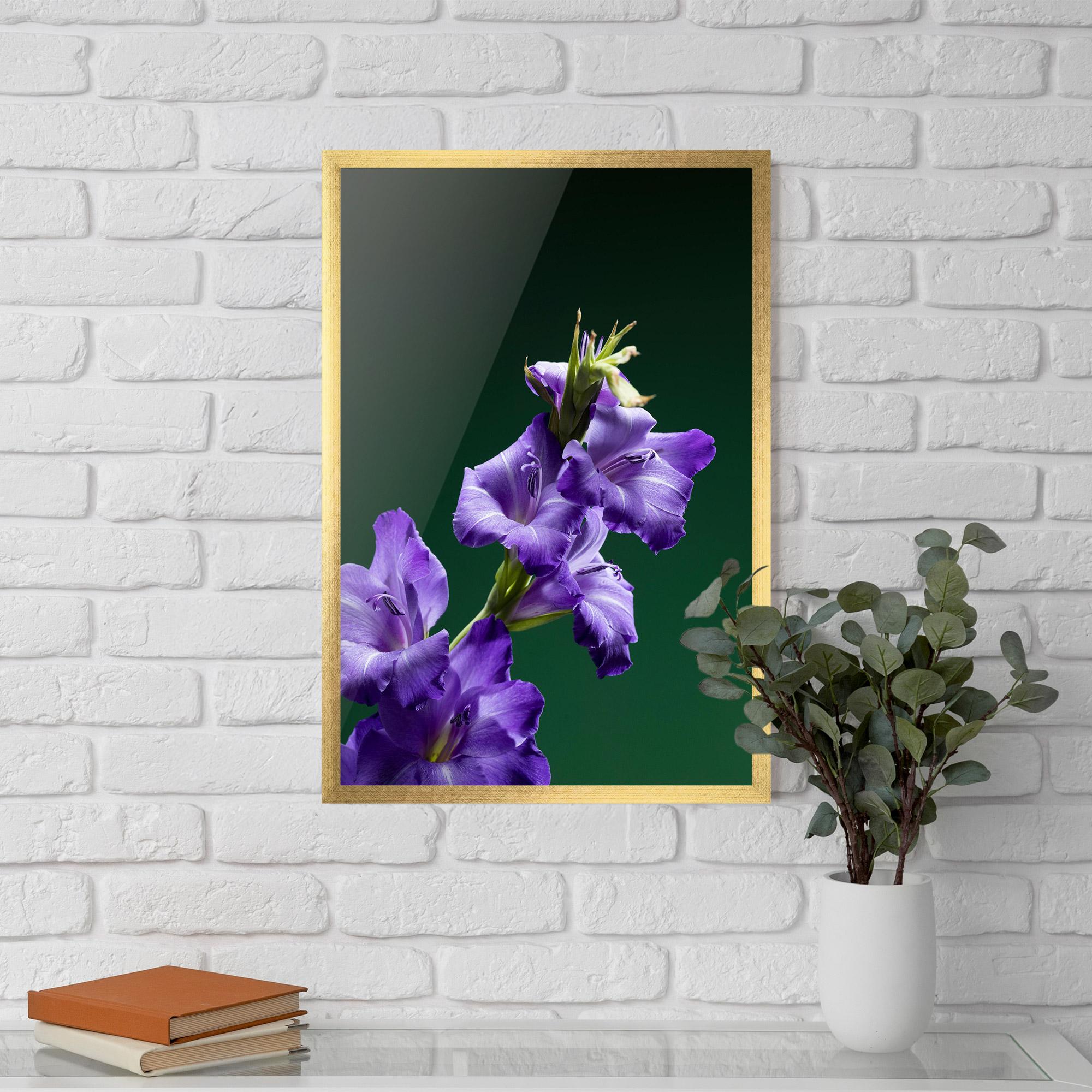 Keretezett Poszter Iris On Green mockup 5