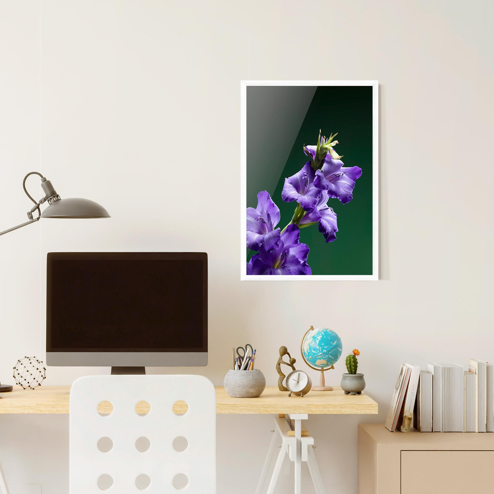 Keretezett Poszter Iris On Green mockup 6