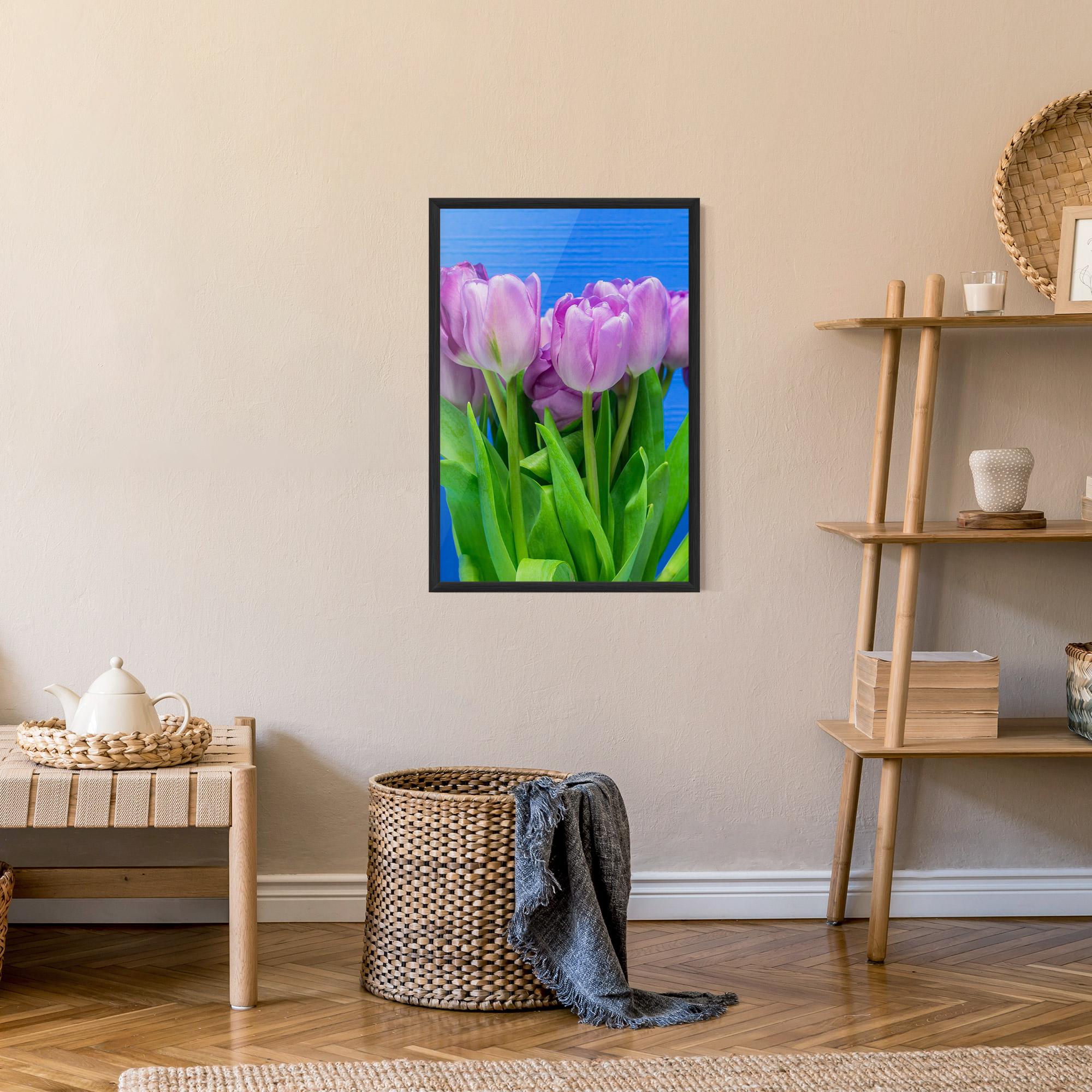 Keretezett Poszter Purple Tulips On Blue mockup 9