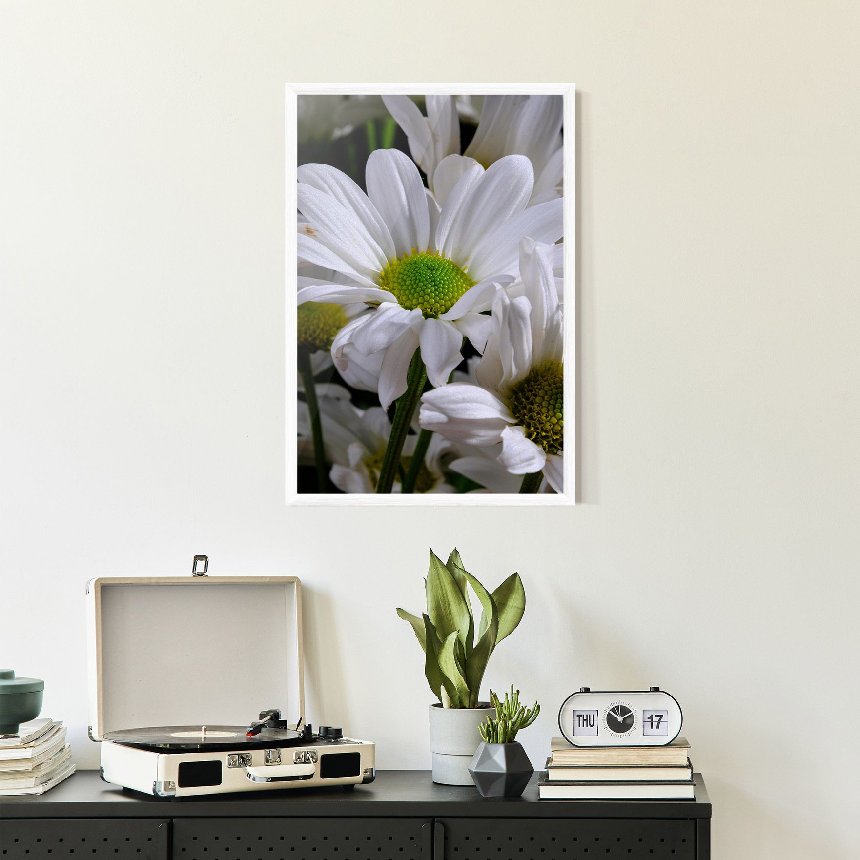 Green Middle Daisy View mockup 2
