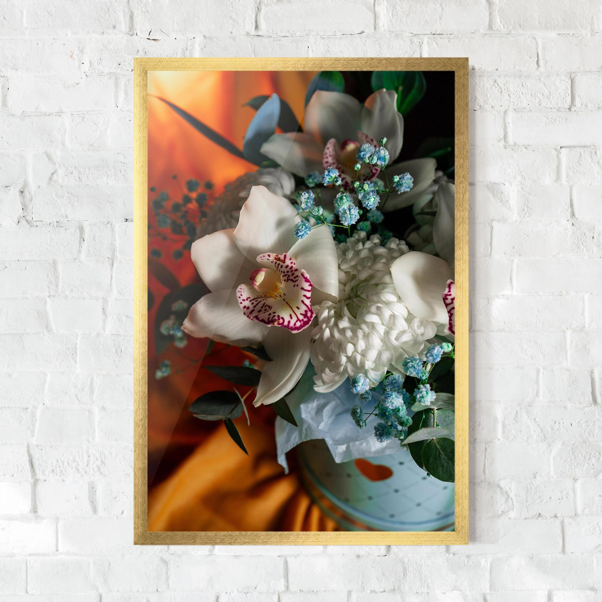 Keretezett Poszter Orchid In Vase mockup 0