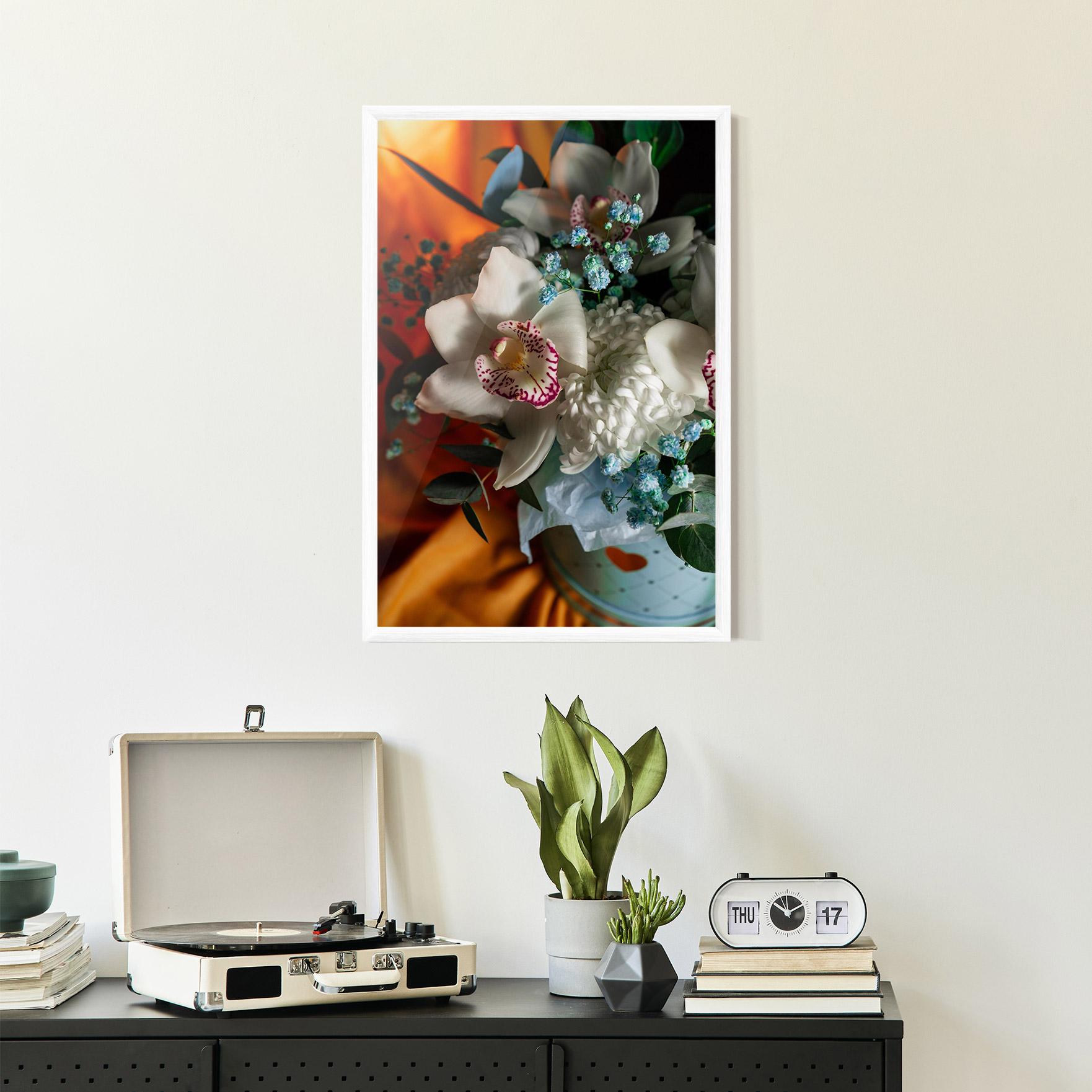 Keretezett Poszter Orchid In Vase mockup 2