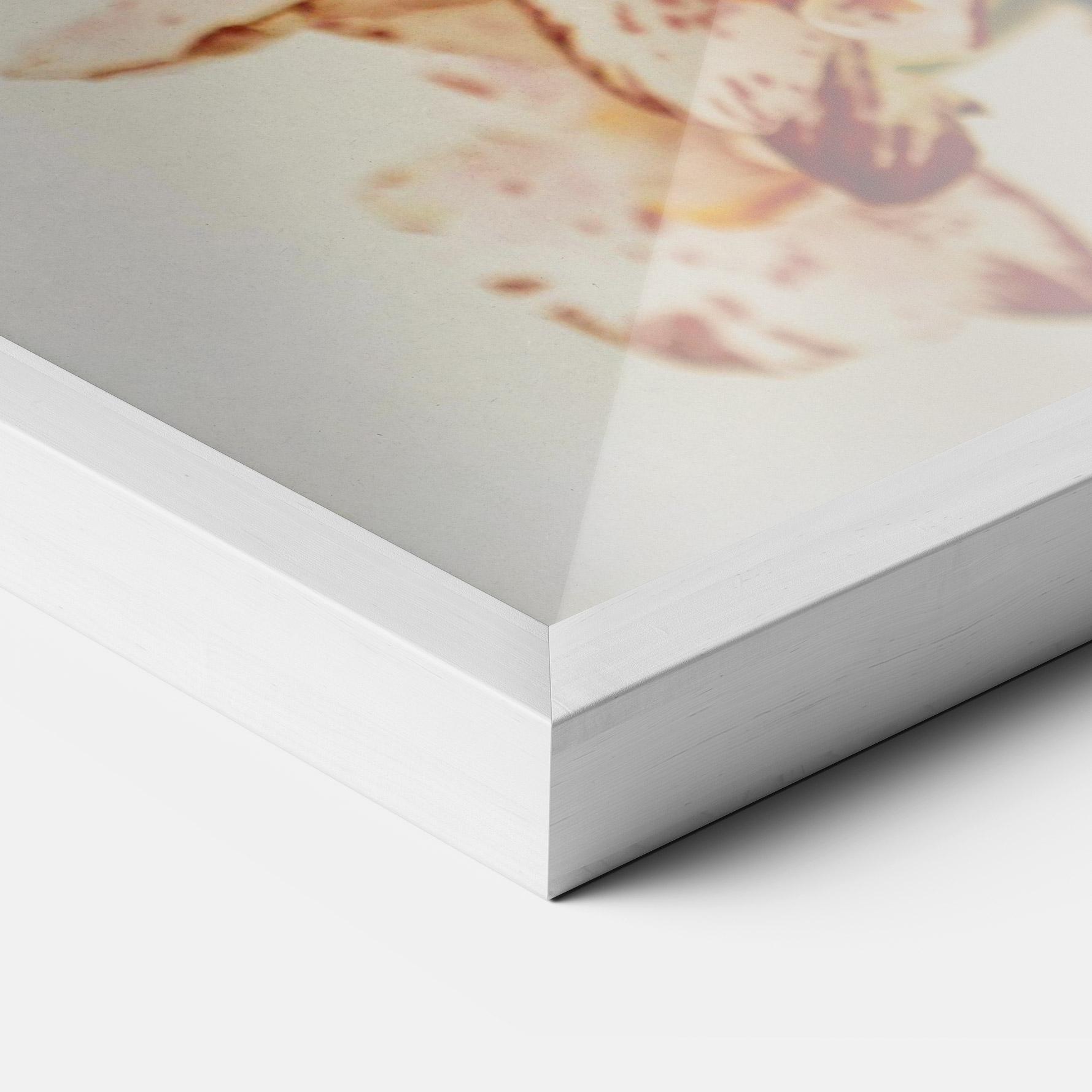 Keretezett Poszter Red White Orchids mockup 3