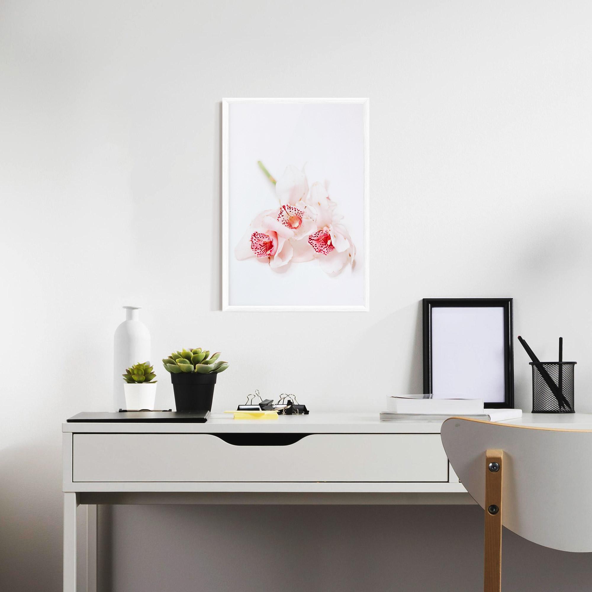 Keretezett Poszter White Orchid With Pink mockup 7