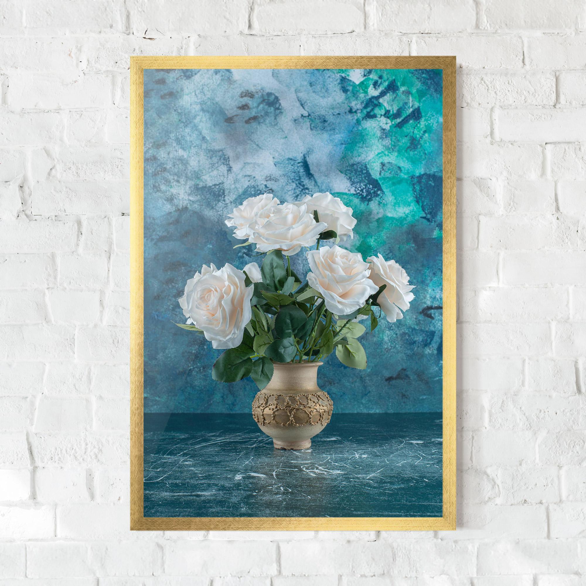 Keretezett Poszter White Roses On Blue mockup 0