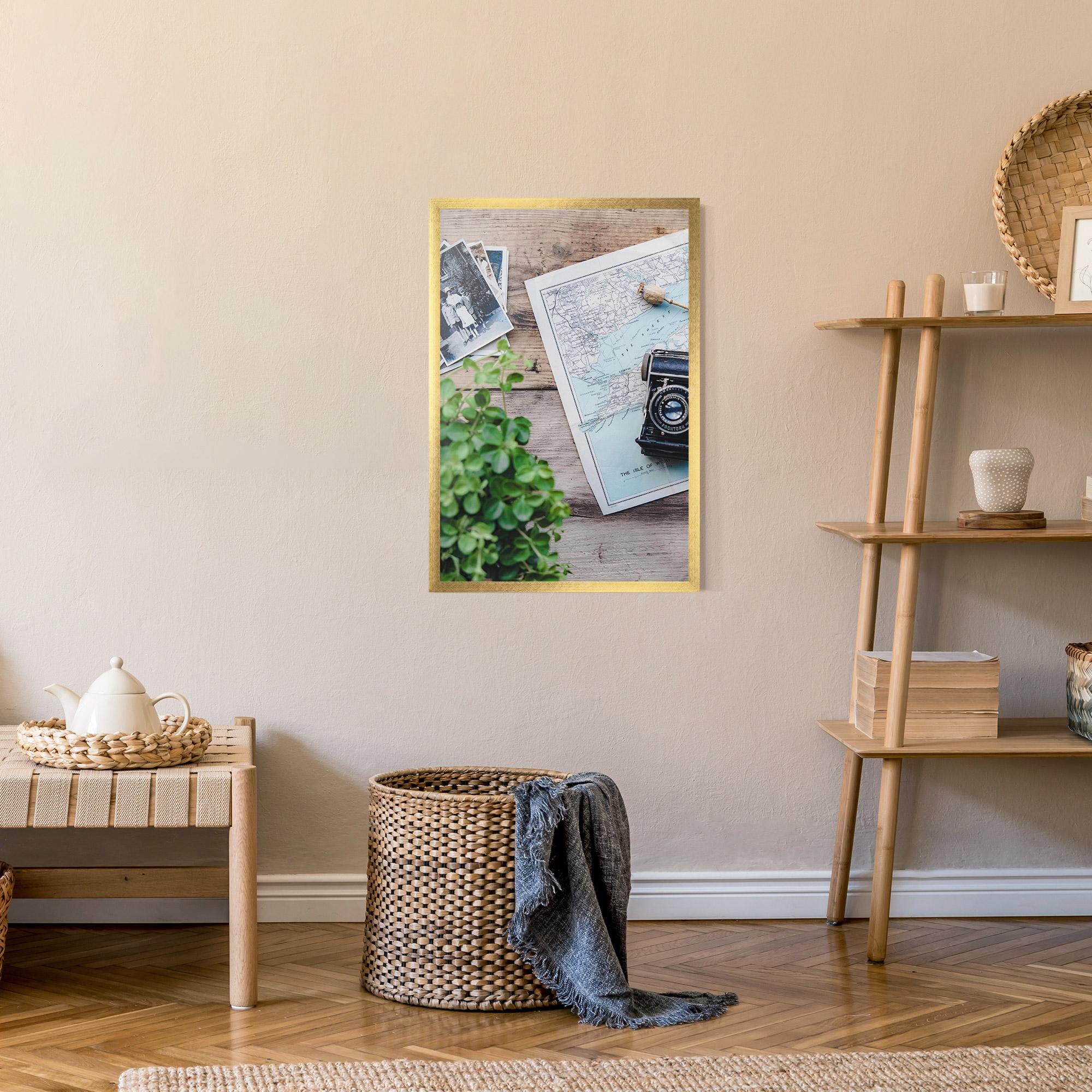 Keretezett Poszter Camera Map mockup 9