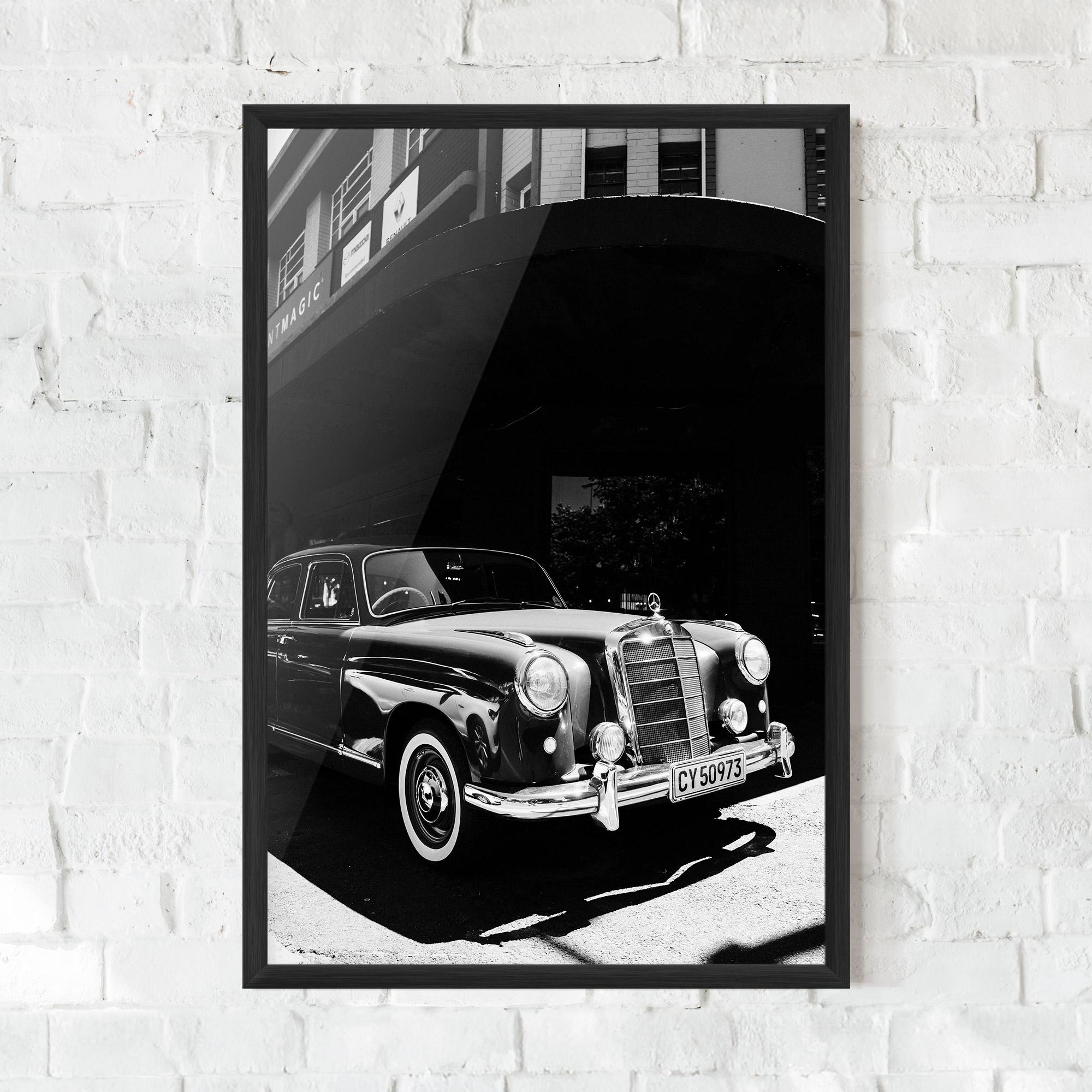 Keretezett Poszter Old Black Car mockup 0