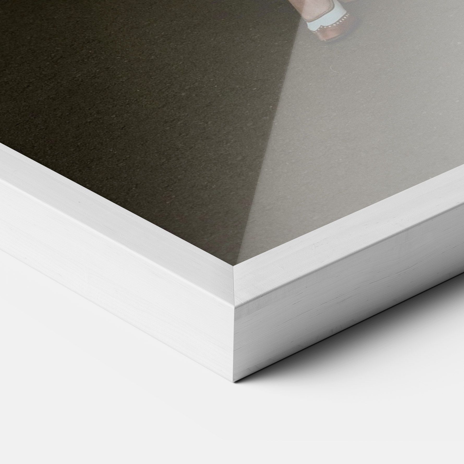 Lady Vintage Cat mockup 3