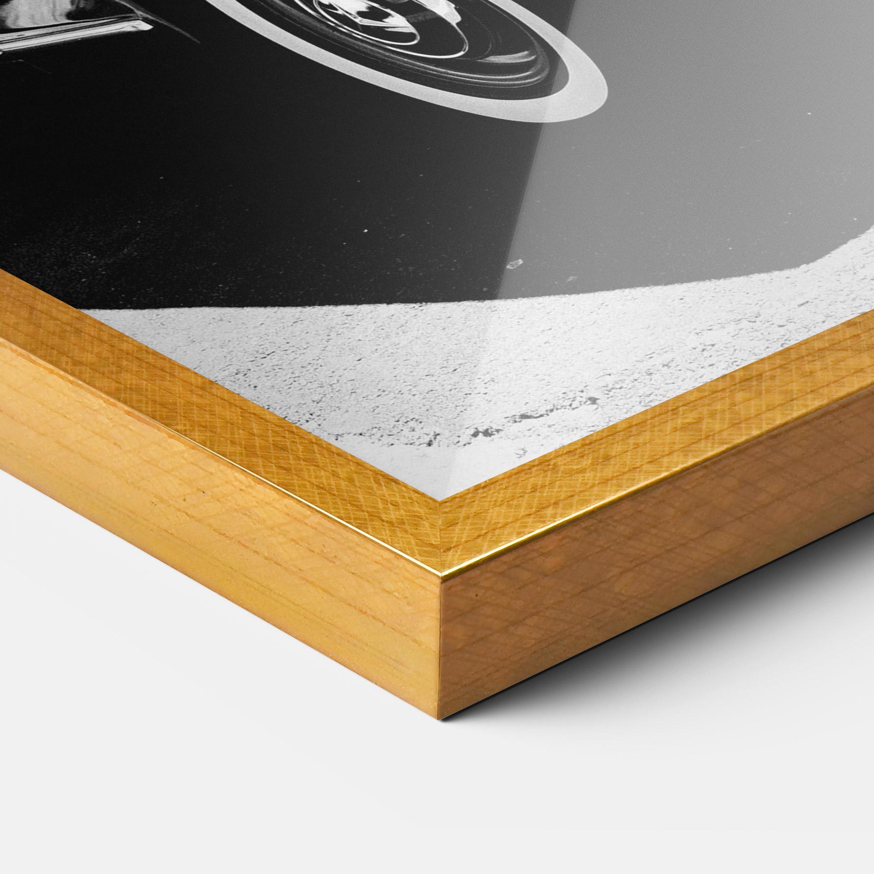 Keretezett Poszter Old Black Car mockup 3