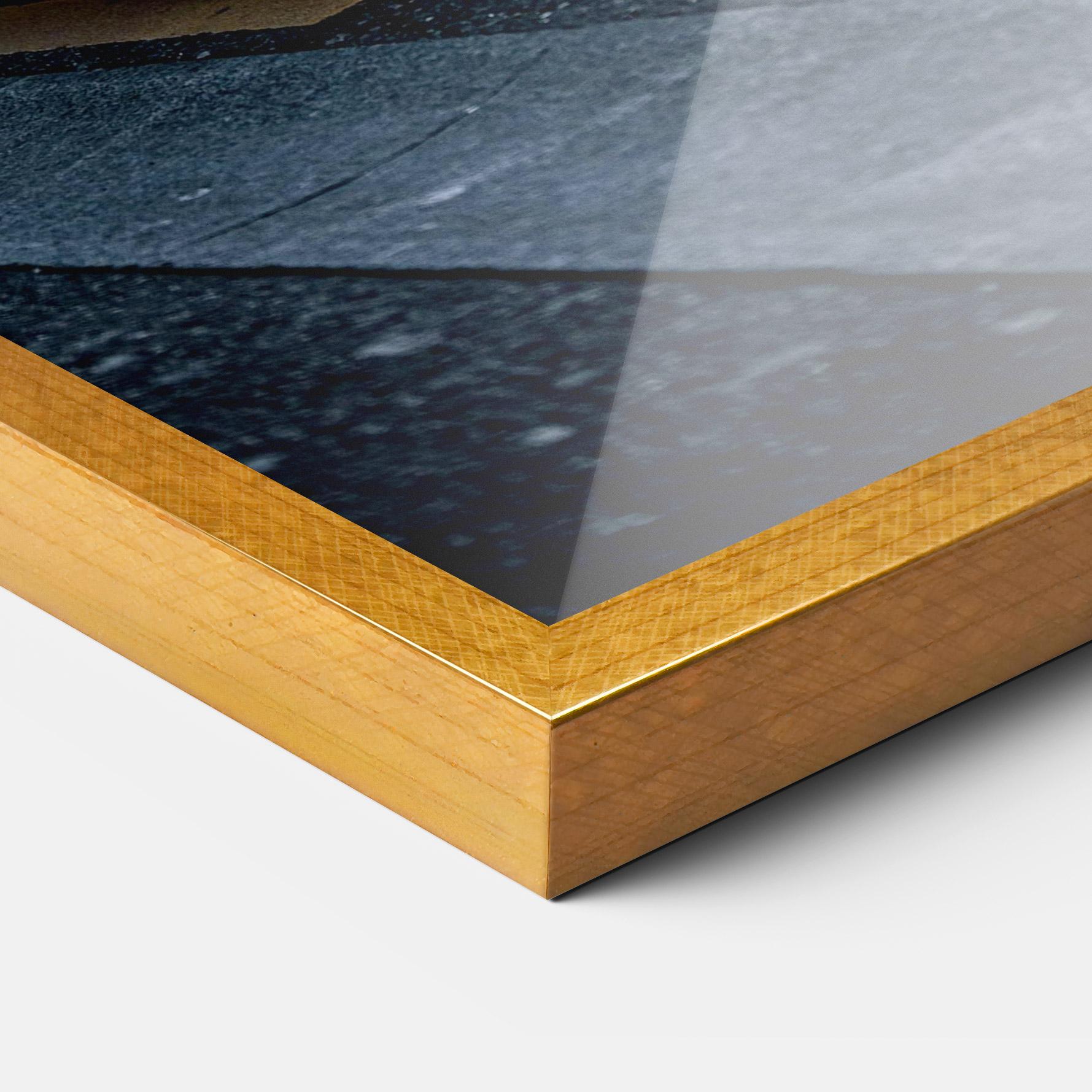 Keretezett Poszter Vintage White Car mockup 3