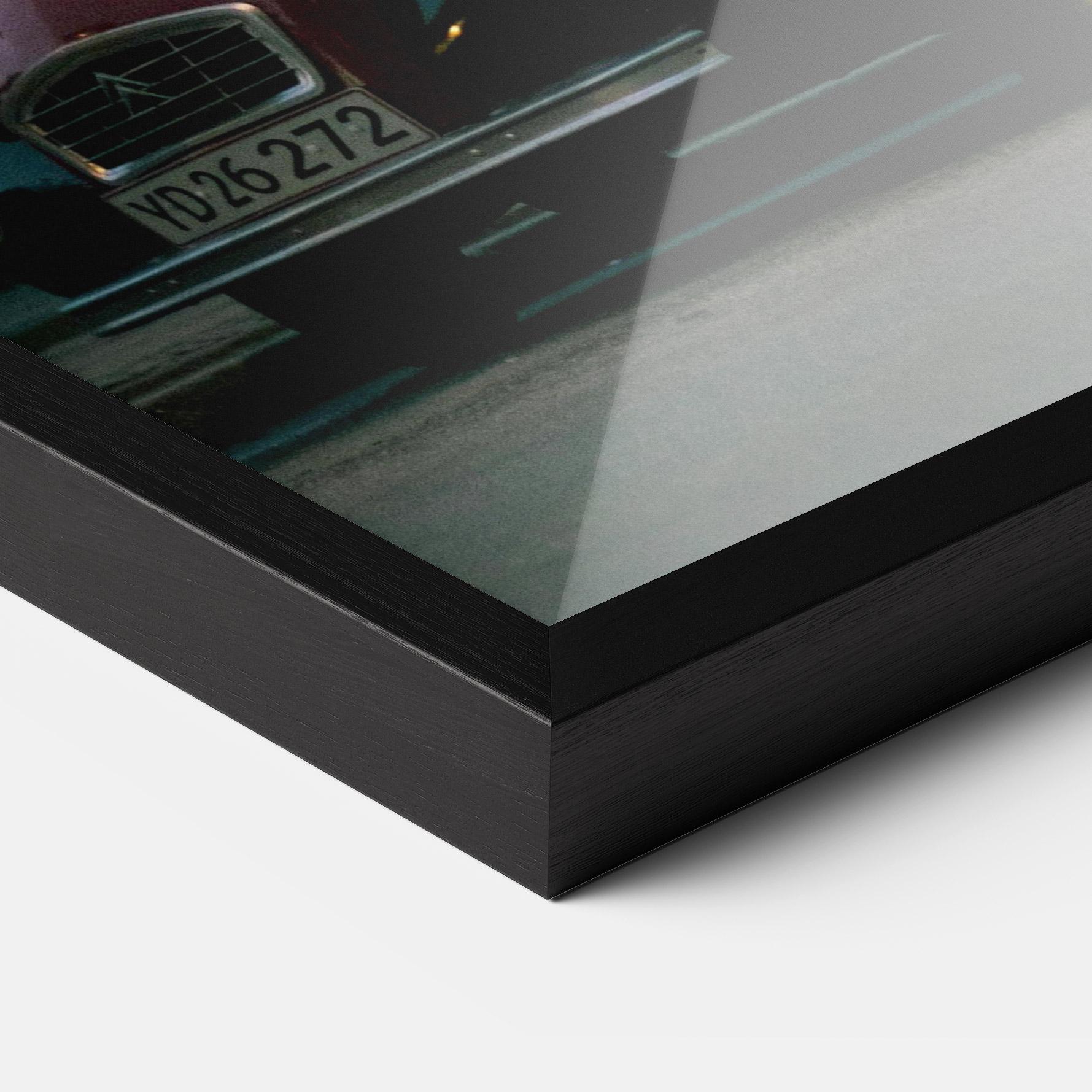 Keretezett Poszter Beautiful Old Car mockup 3