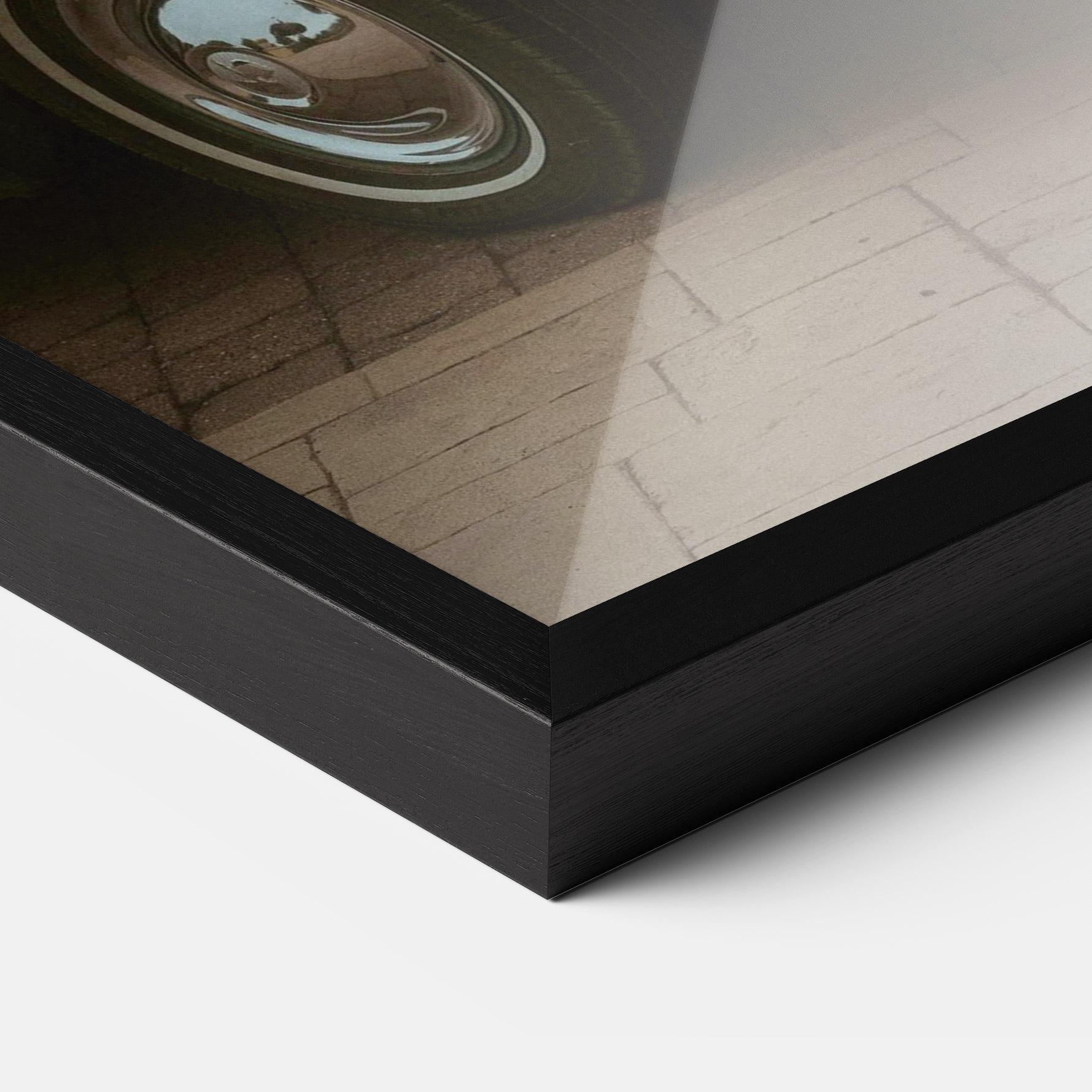 Keretezett Poszter Vintage Lady Car mockup 3