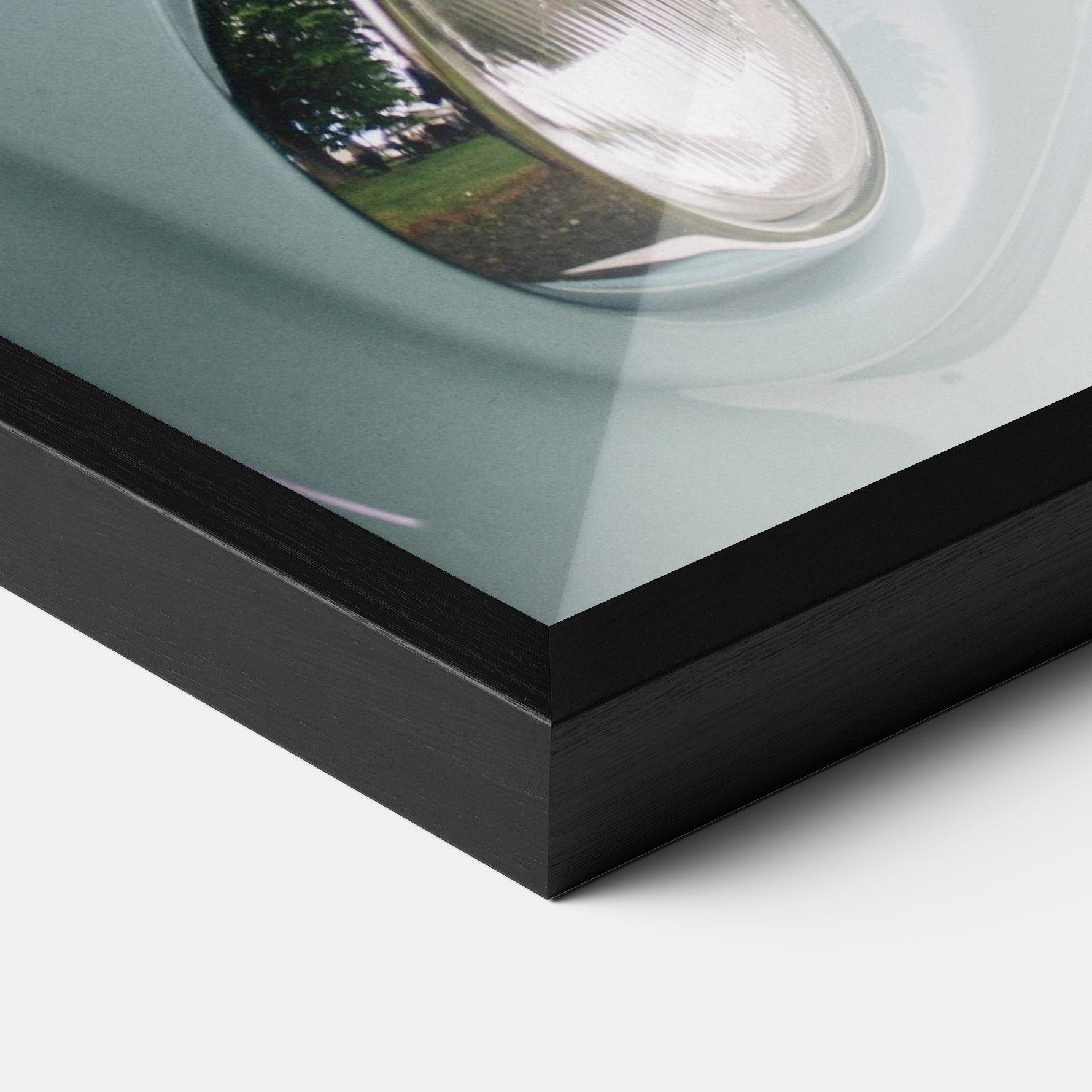 Keretezett Poszter Vintage Rose Van mockup 3