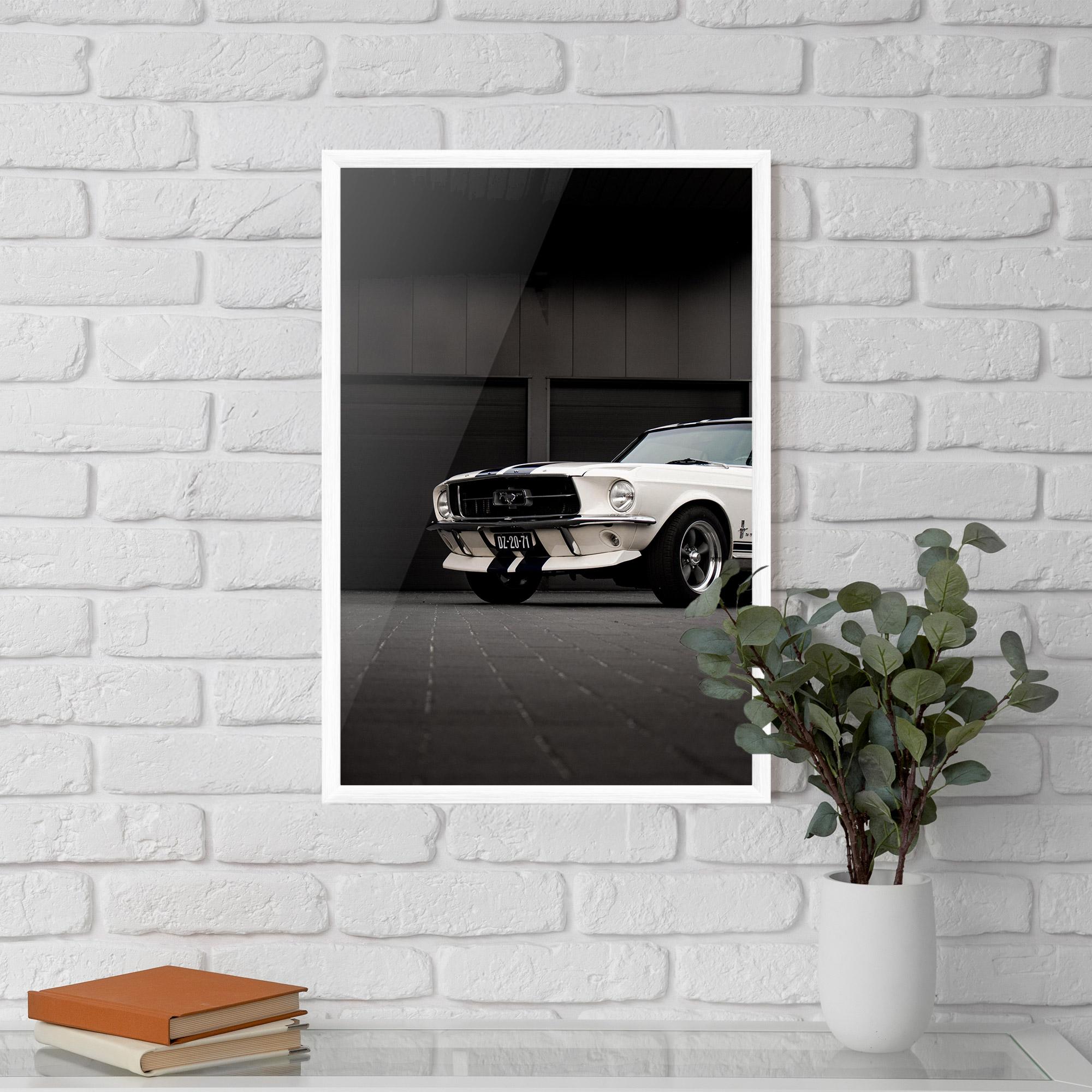 Keretezett Poszter White Vintage Car mockup 5