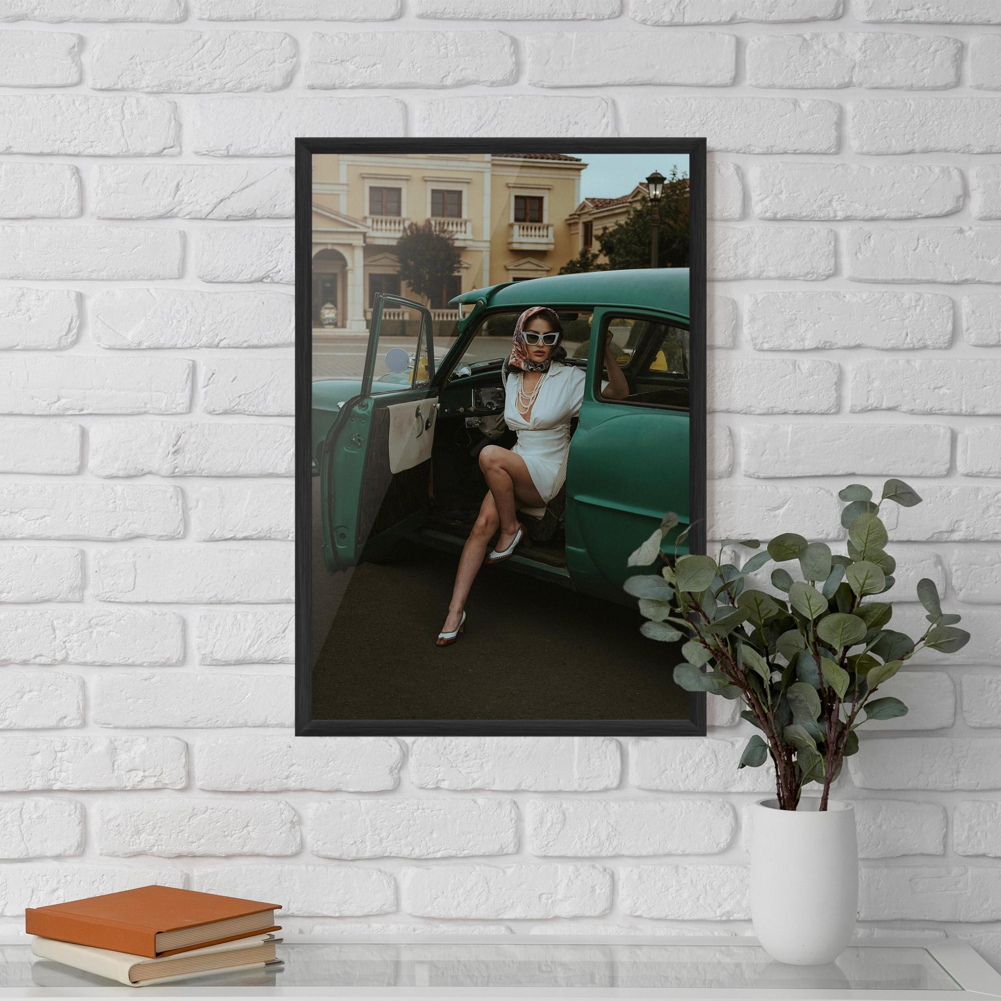 Keretezett Poszter Lady Vintage Cat mockup 5