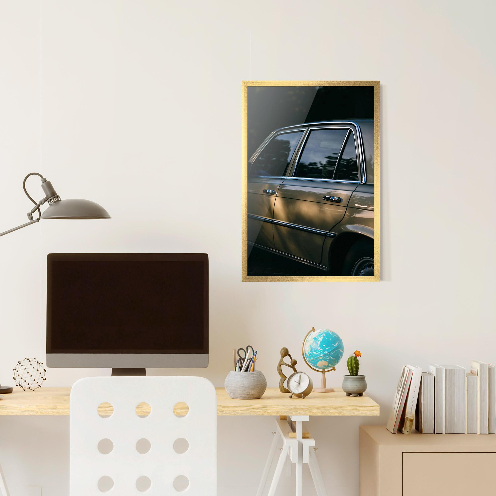 Keretezett Poszter Cream Old Car mockup 6