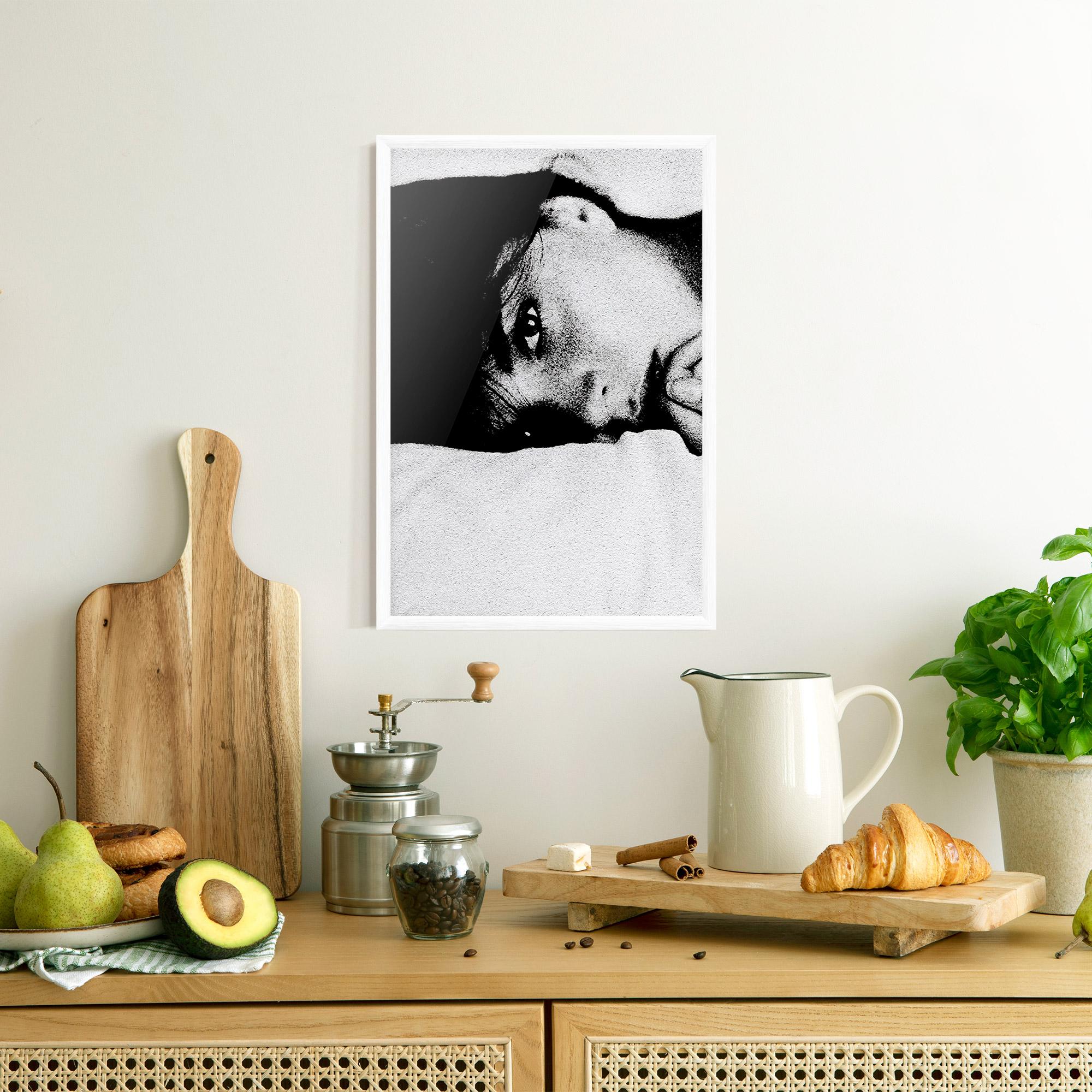 Keretezett Poszter Eye Contact mockup 8