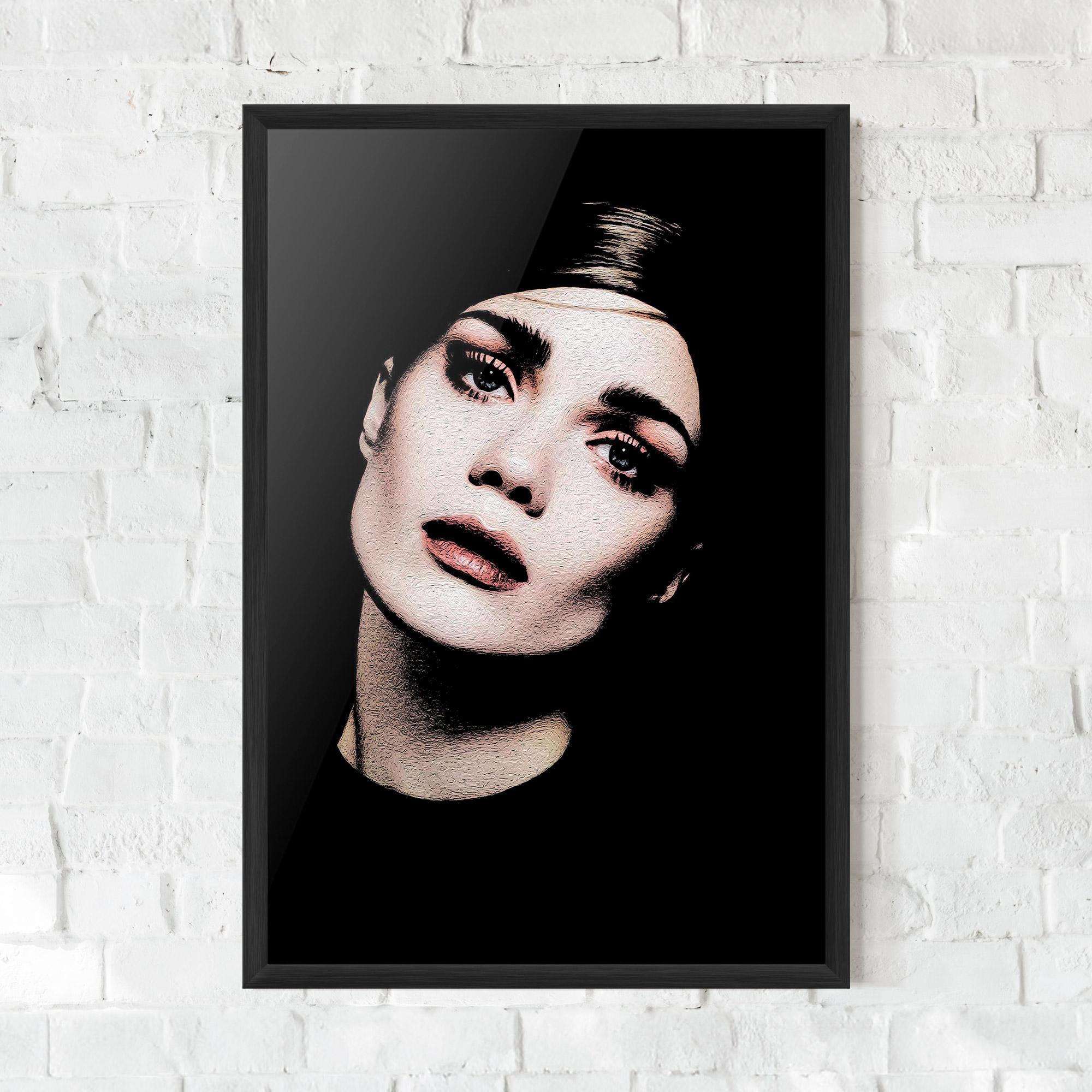 Keretezett Poszter Blue Eyes Lady mockup 0