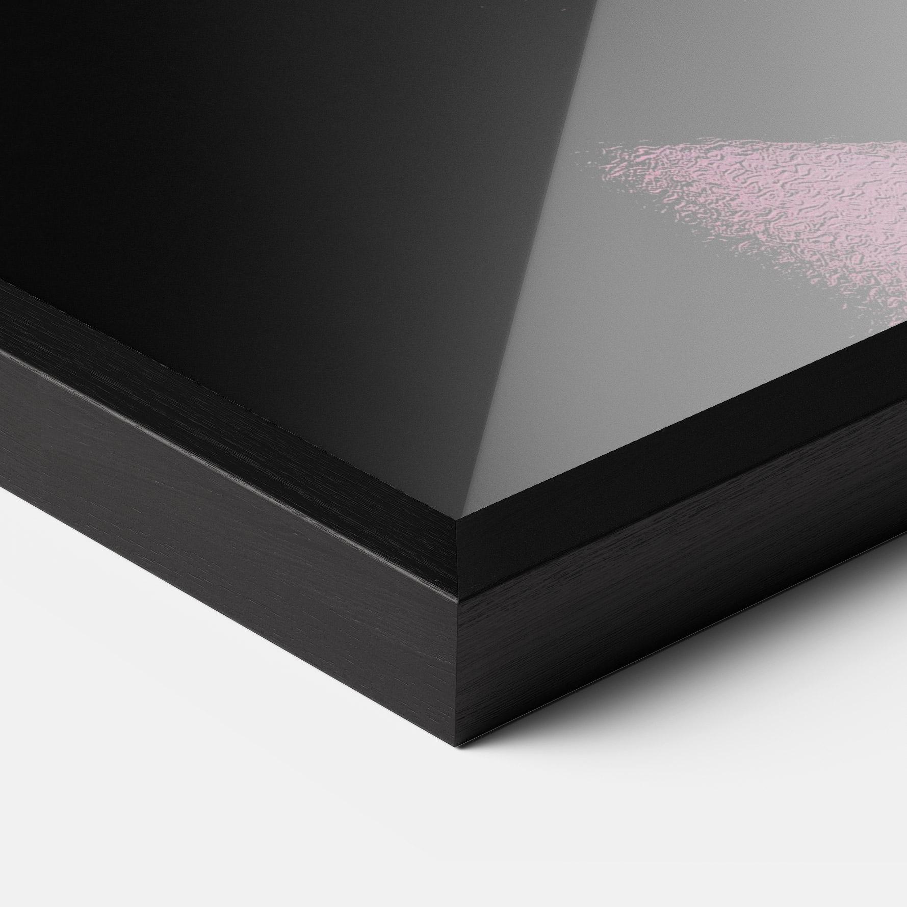 Keretezett Poszter Purple Glitter Hand mockup 3