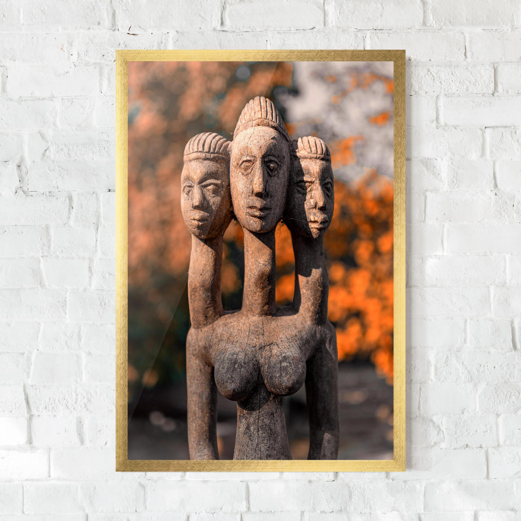 Keretezett Poszter Three Heads Statue mockup 0