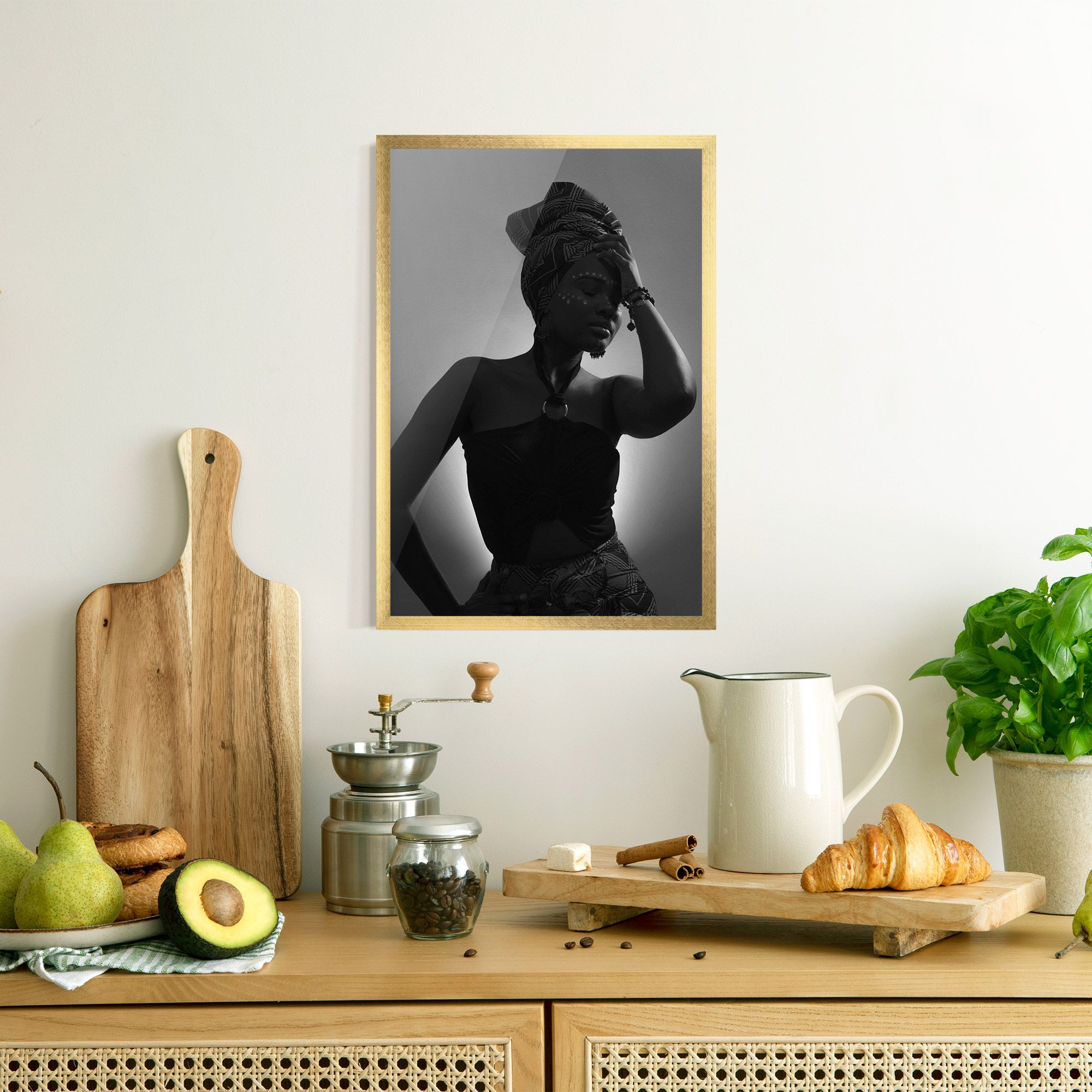 African Woman Shadow mockup 8