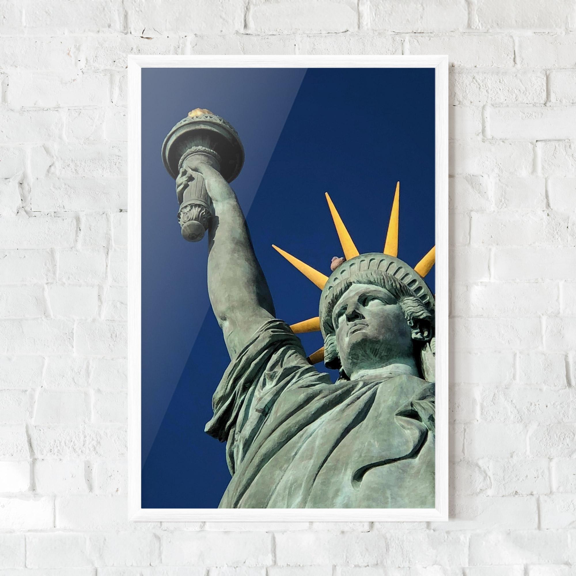 Keretezett Poszter Statue Of Liberty mockup 0