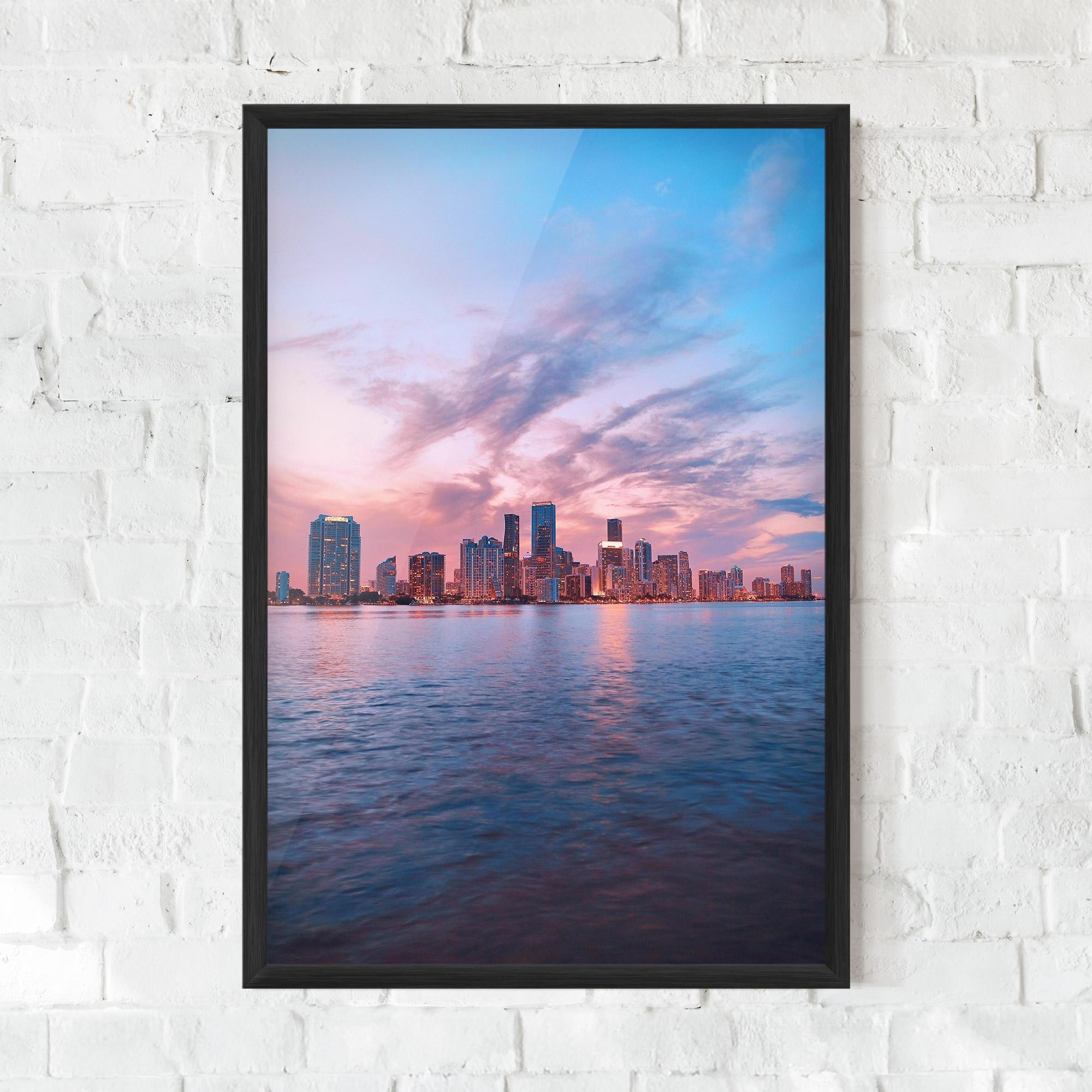 Keretezett Poszter Over The Lake mockup 0