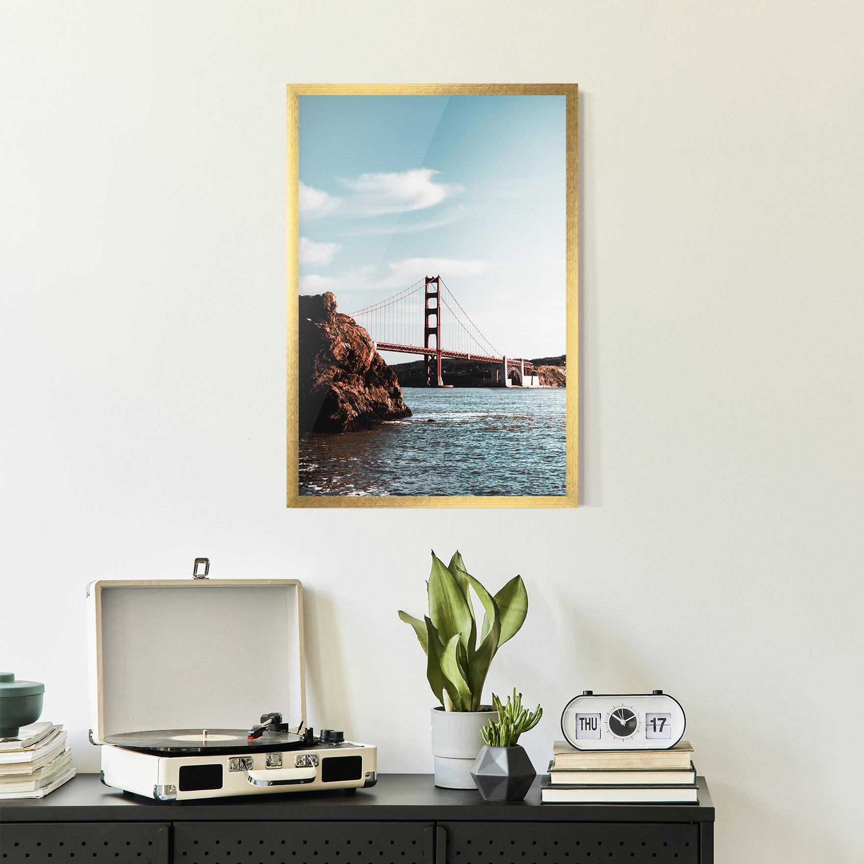 Keretezett Poszter Water Red Bridge mockup 2