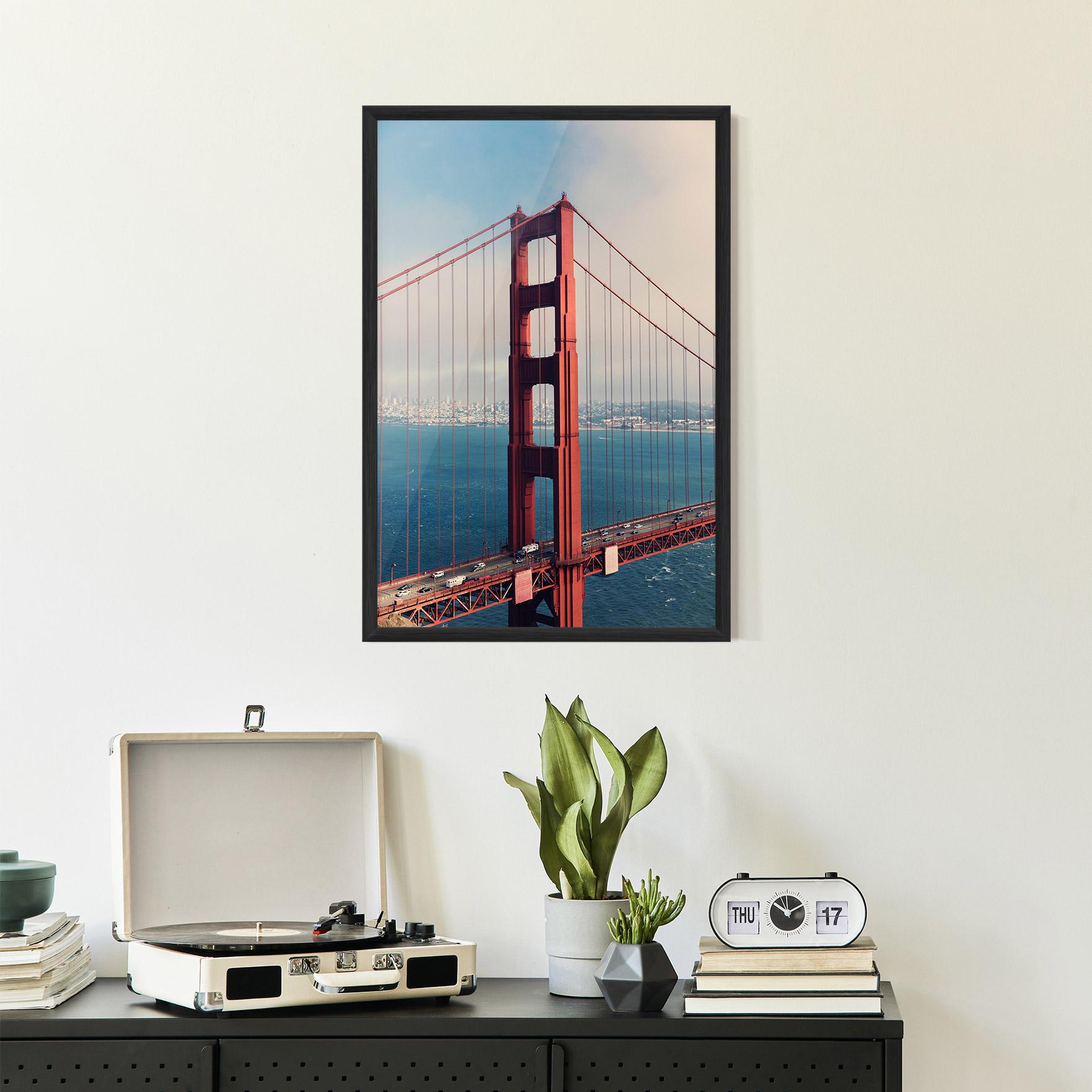 Keretezett Poszter Red High Bridge mockup 2