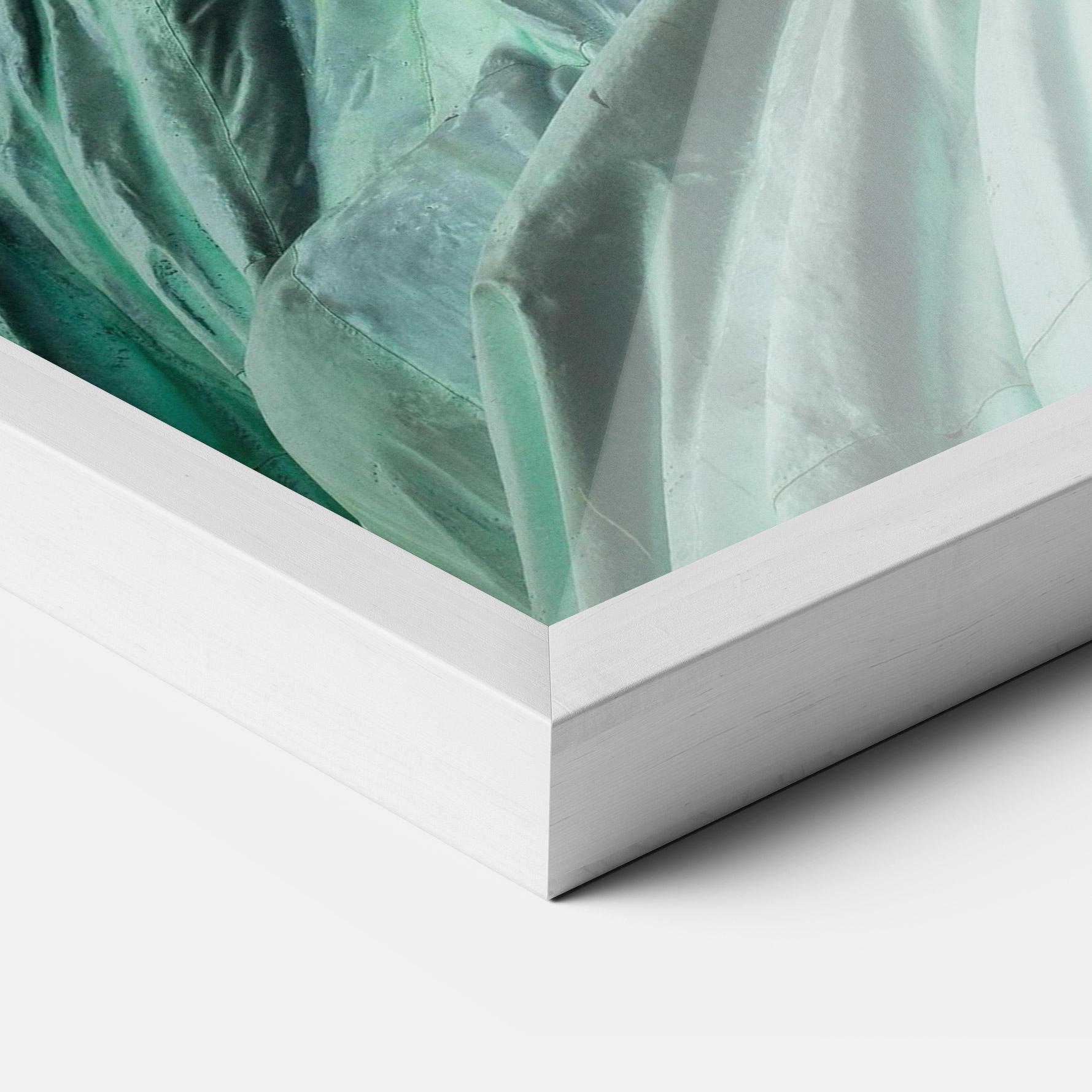 Keretezett Poszter Statue Of Liberty Head mockup 3