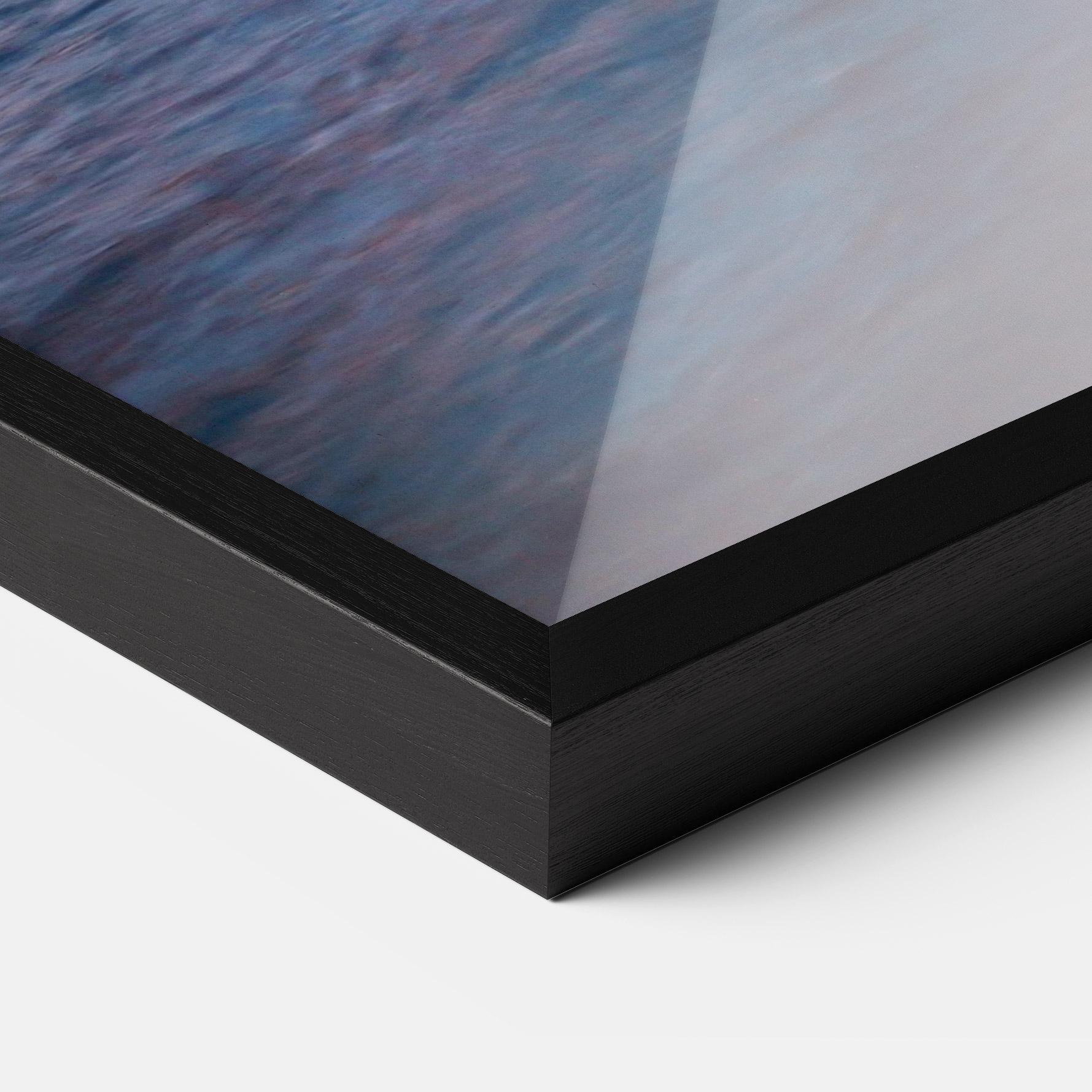 Keretezett Poszter Over The Lake mockup 3