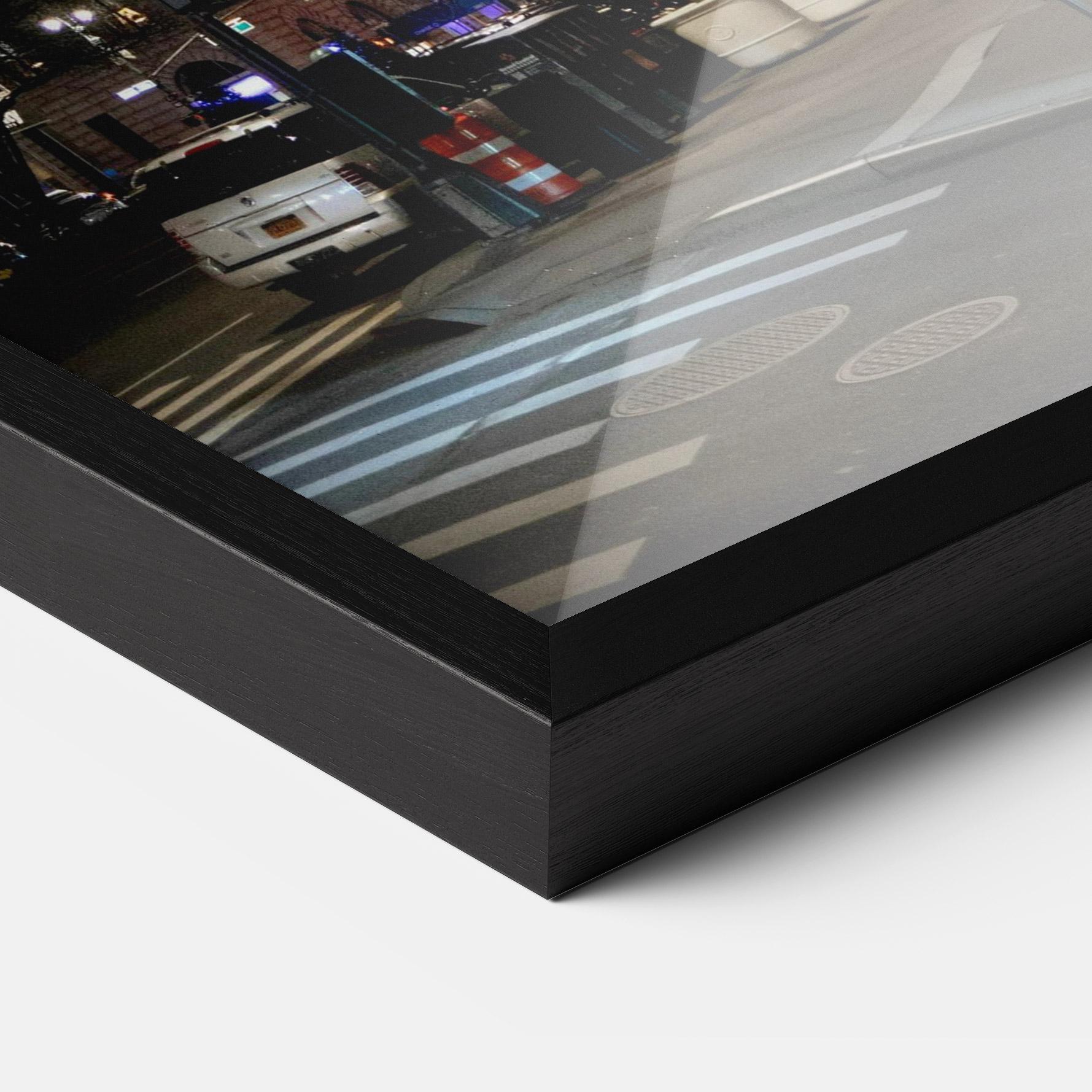 Keretezett Poszter Skyline Night Light mockup 3