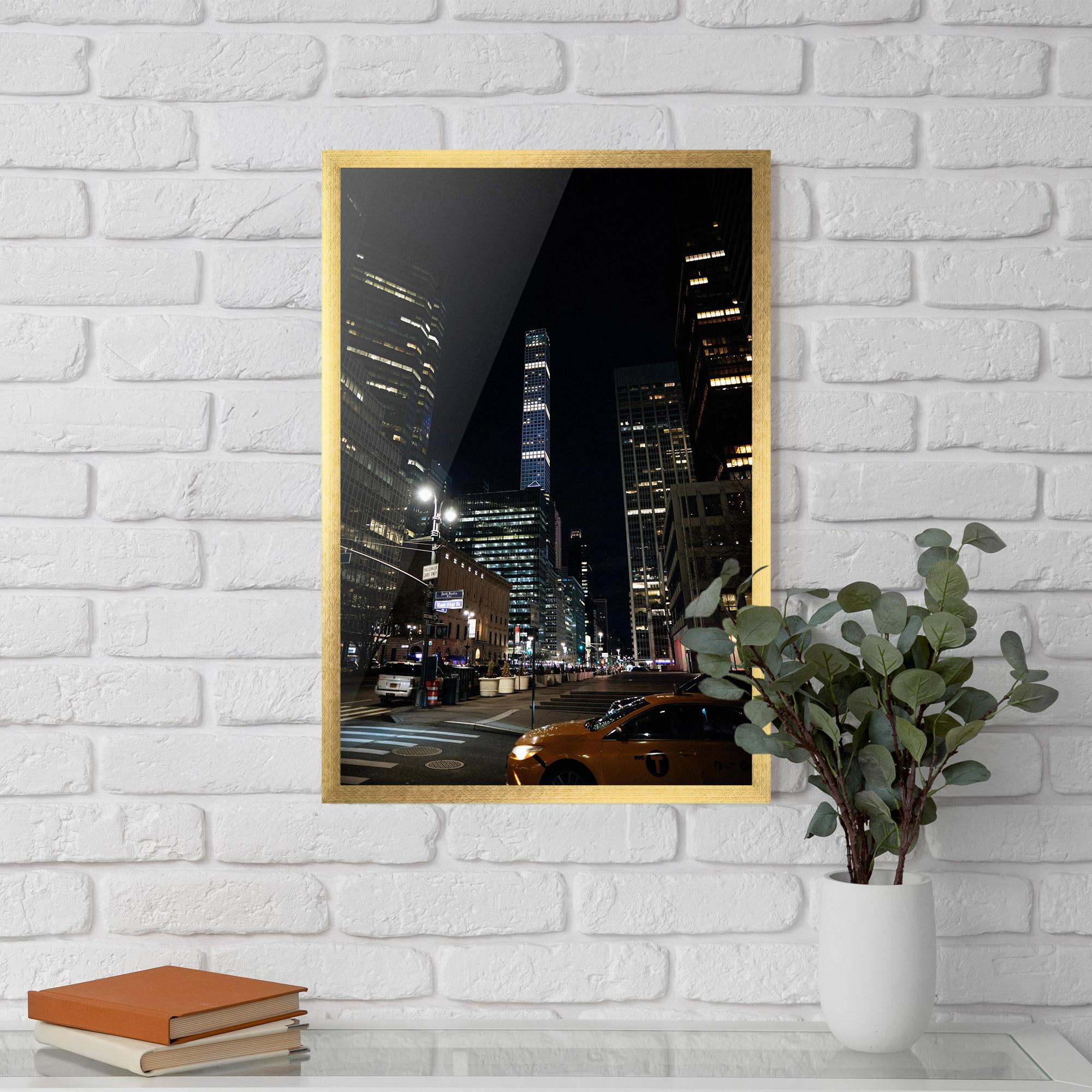 Keretezett Poszter Skyline Night Light mockup 5