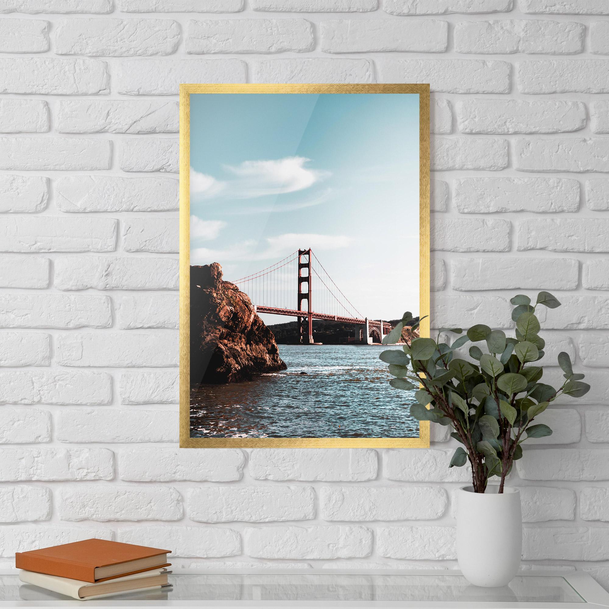 Keretezett Poszter Water Red Bridge mockup 5