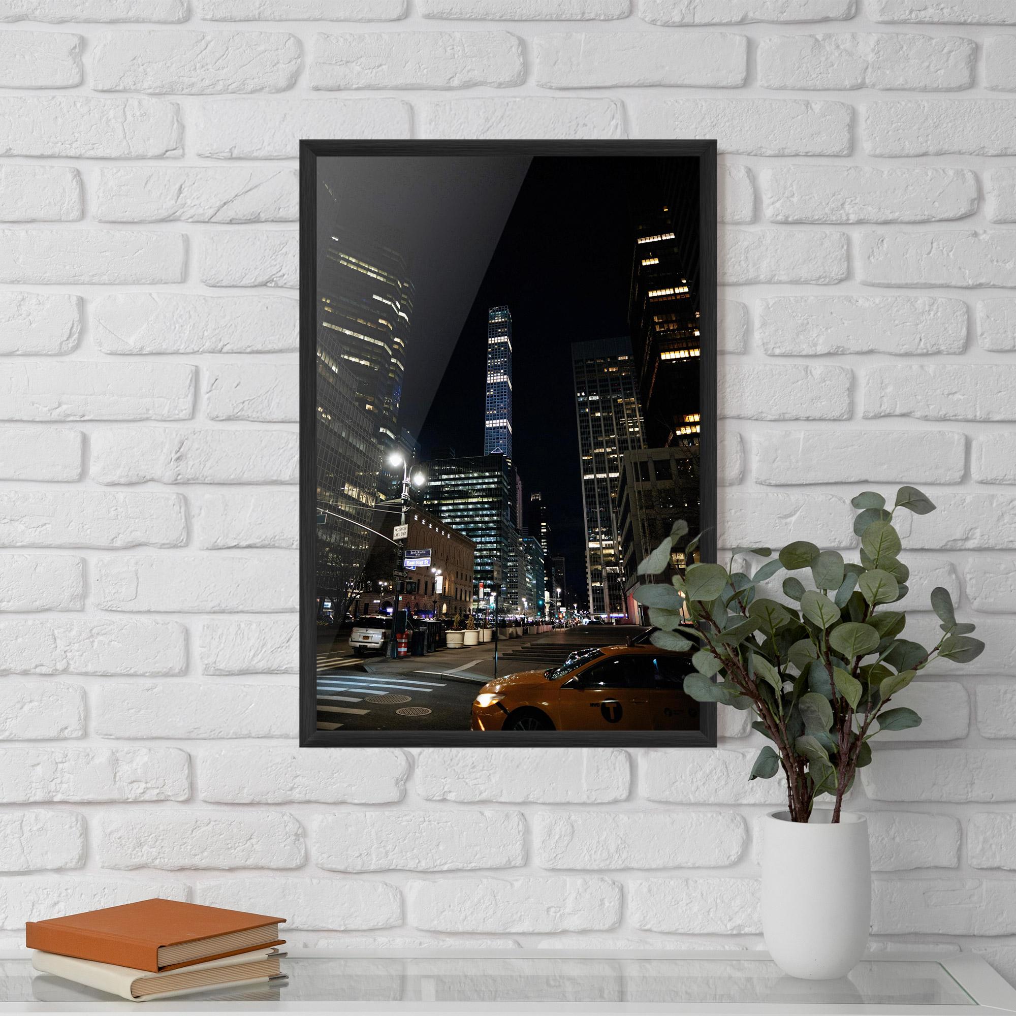 Keretezett Poszter Skyline Night Light mockup 5