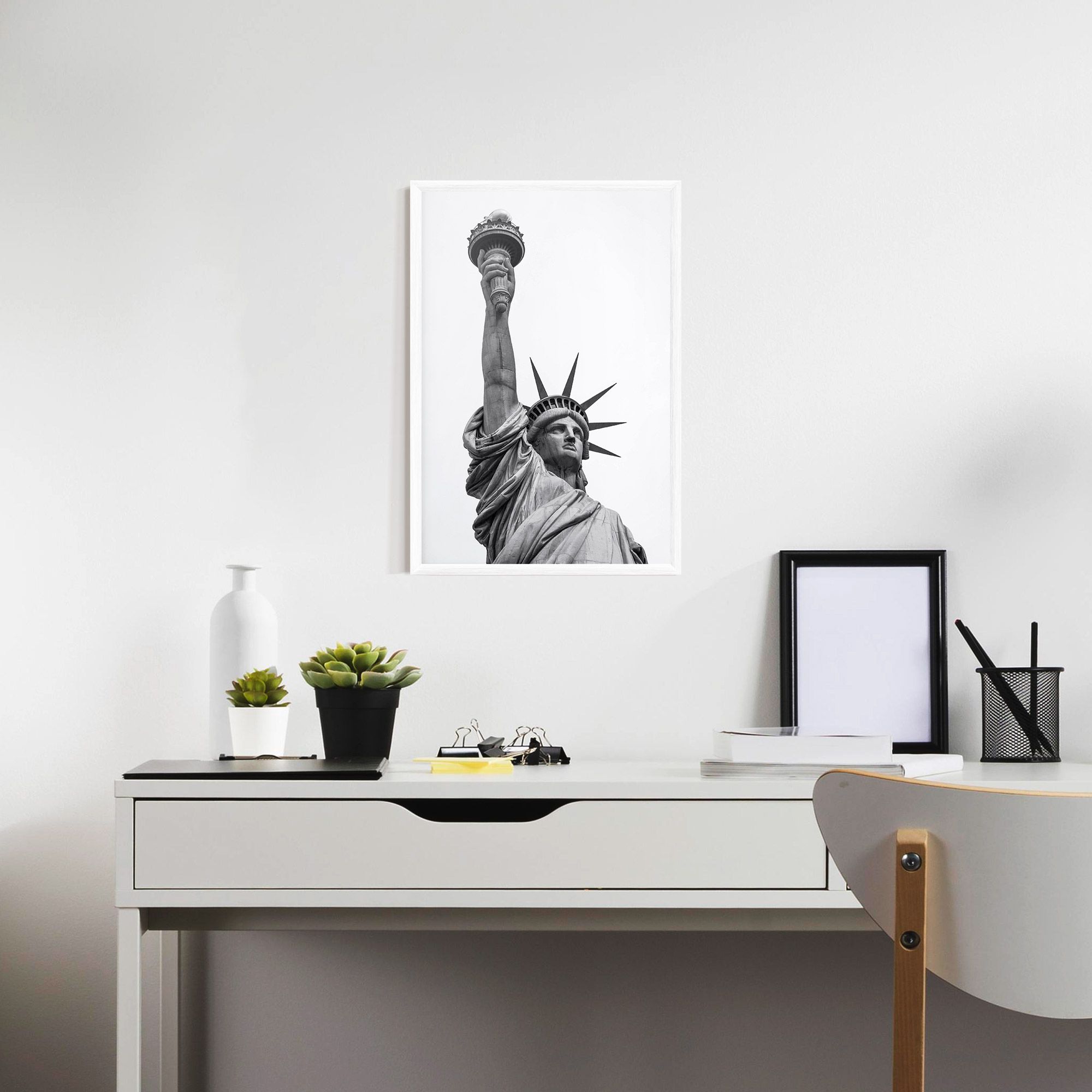 Liberty Statue mockup 7
