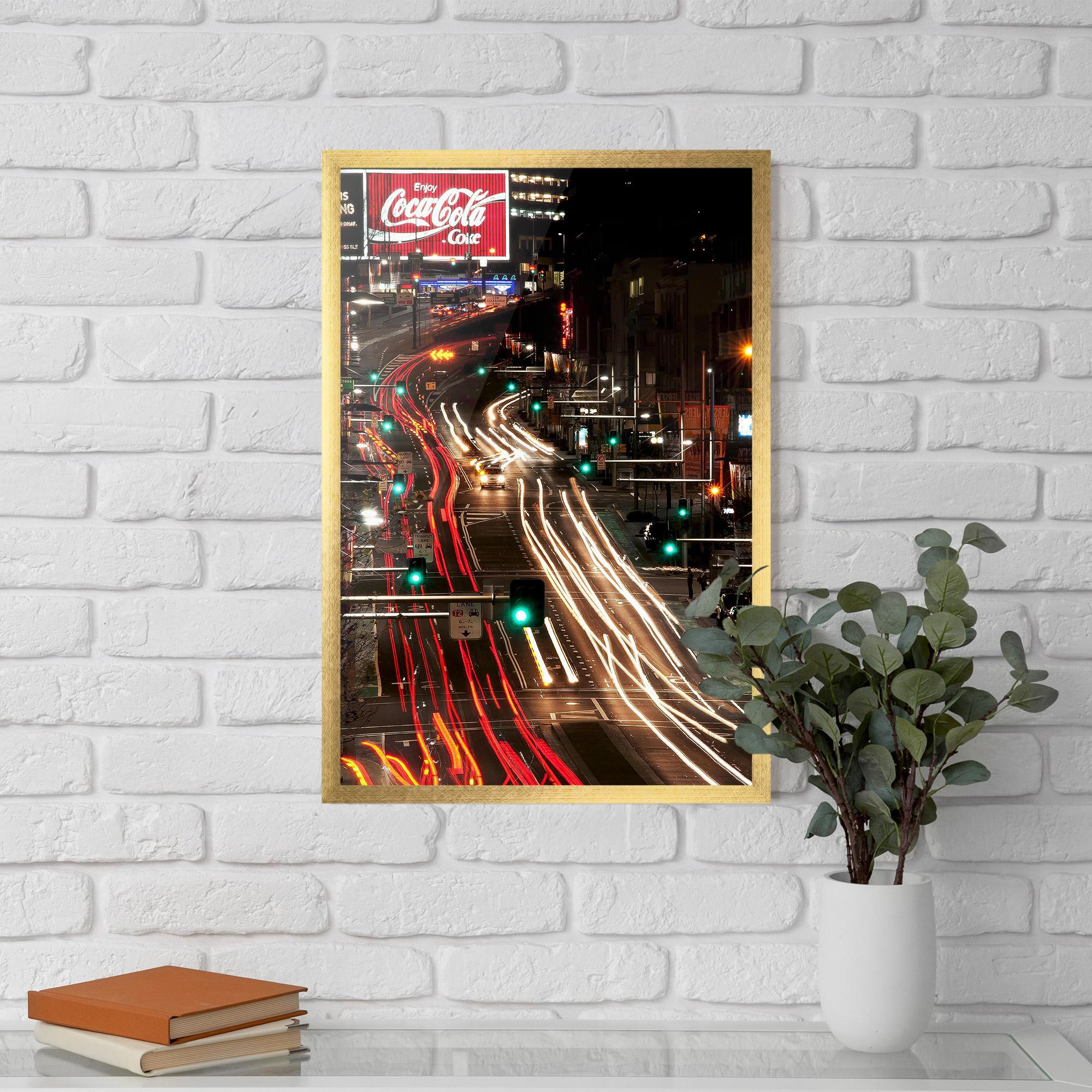 Keretezett Poszter Car Light Road mockup 5