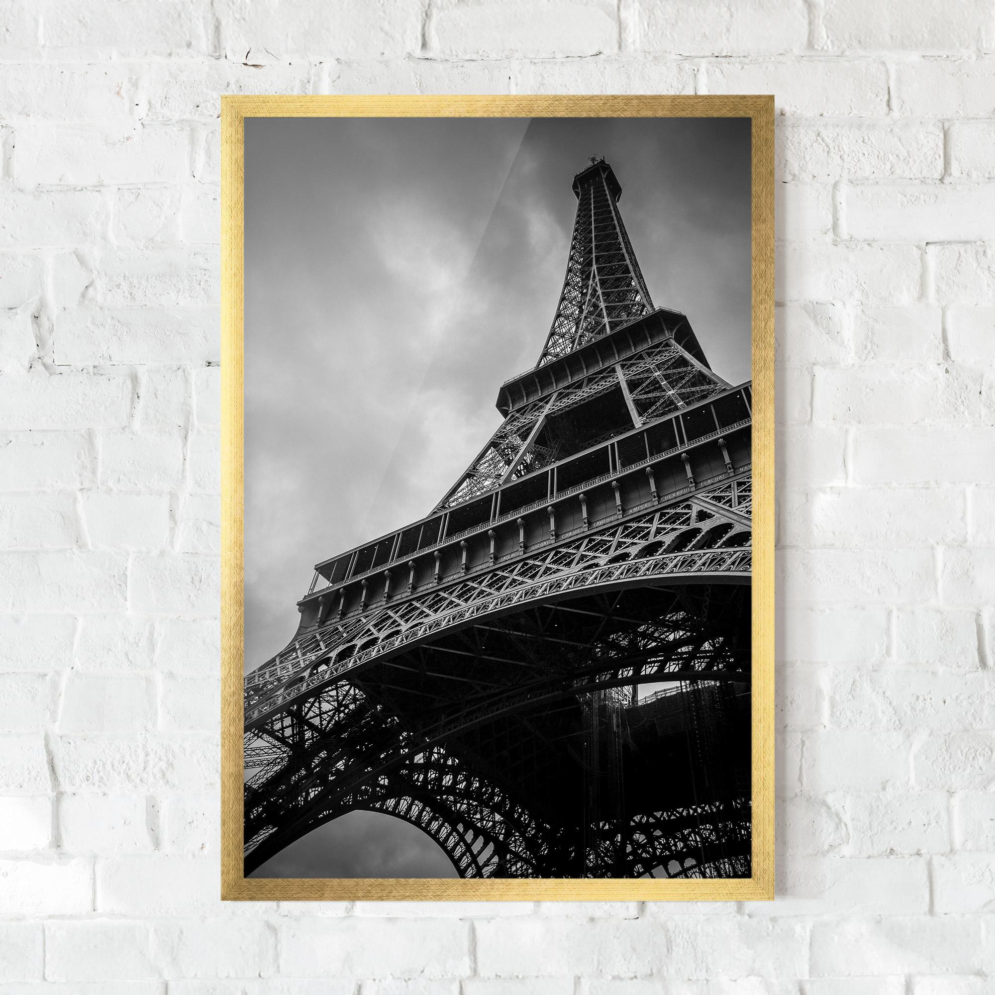 Keretezett Poszter Eiffel Grey Tower mockup 0