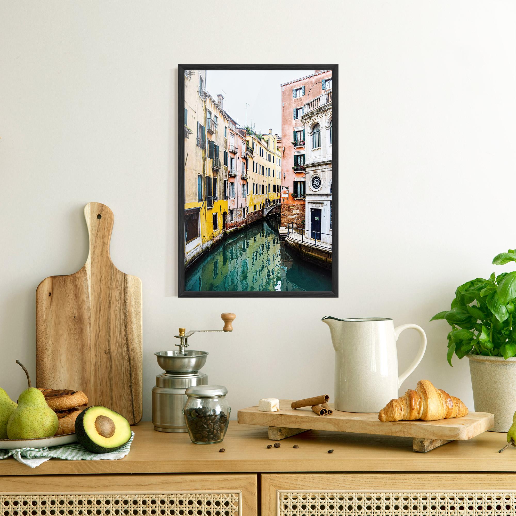 Keretezett Poszter Colorful Water Building mockup 8