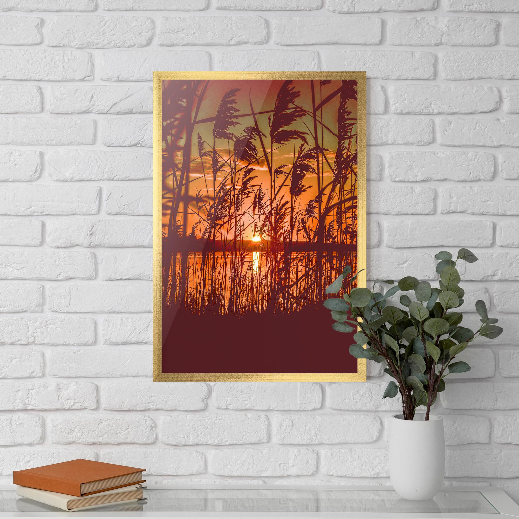 Keretezett Poszter Red Sunset Lake mockup 5