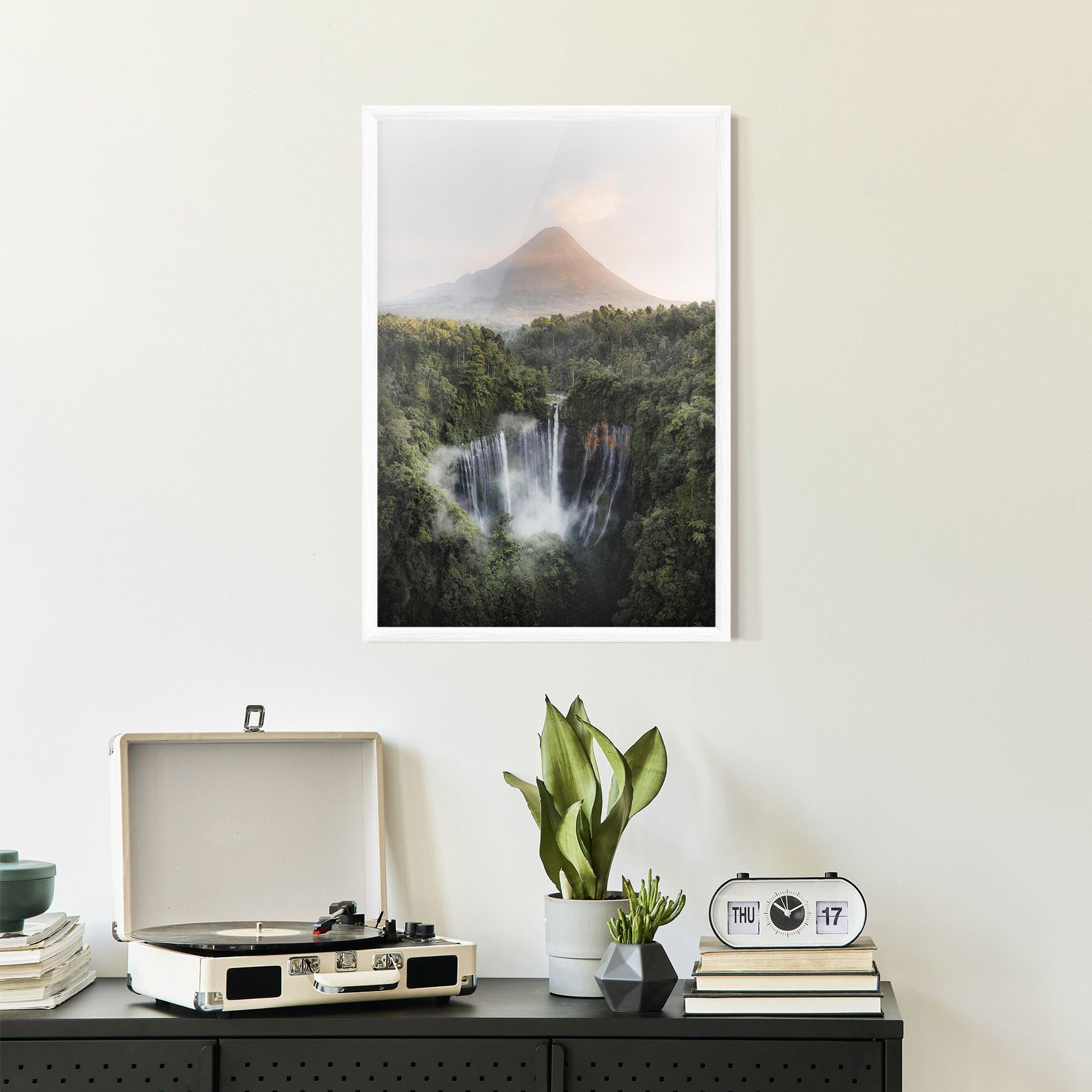 Vulcano Waterfall mockup 2