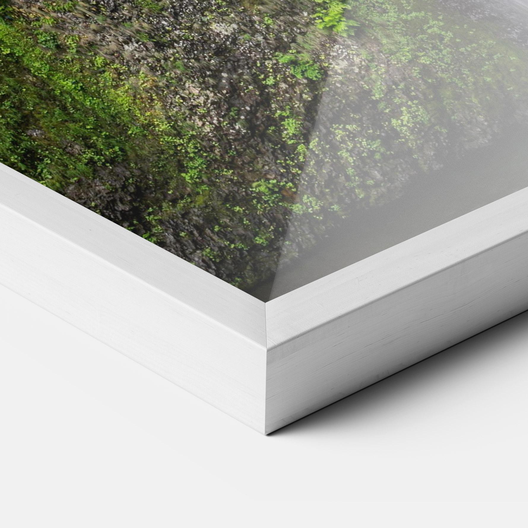 Keretezett Poszter Green Leaves Bridge View mockup 3