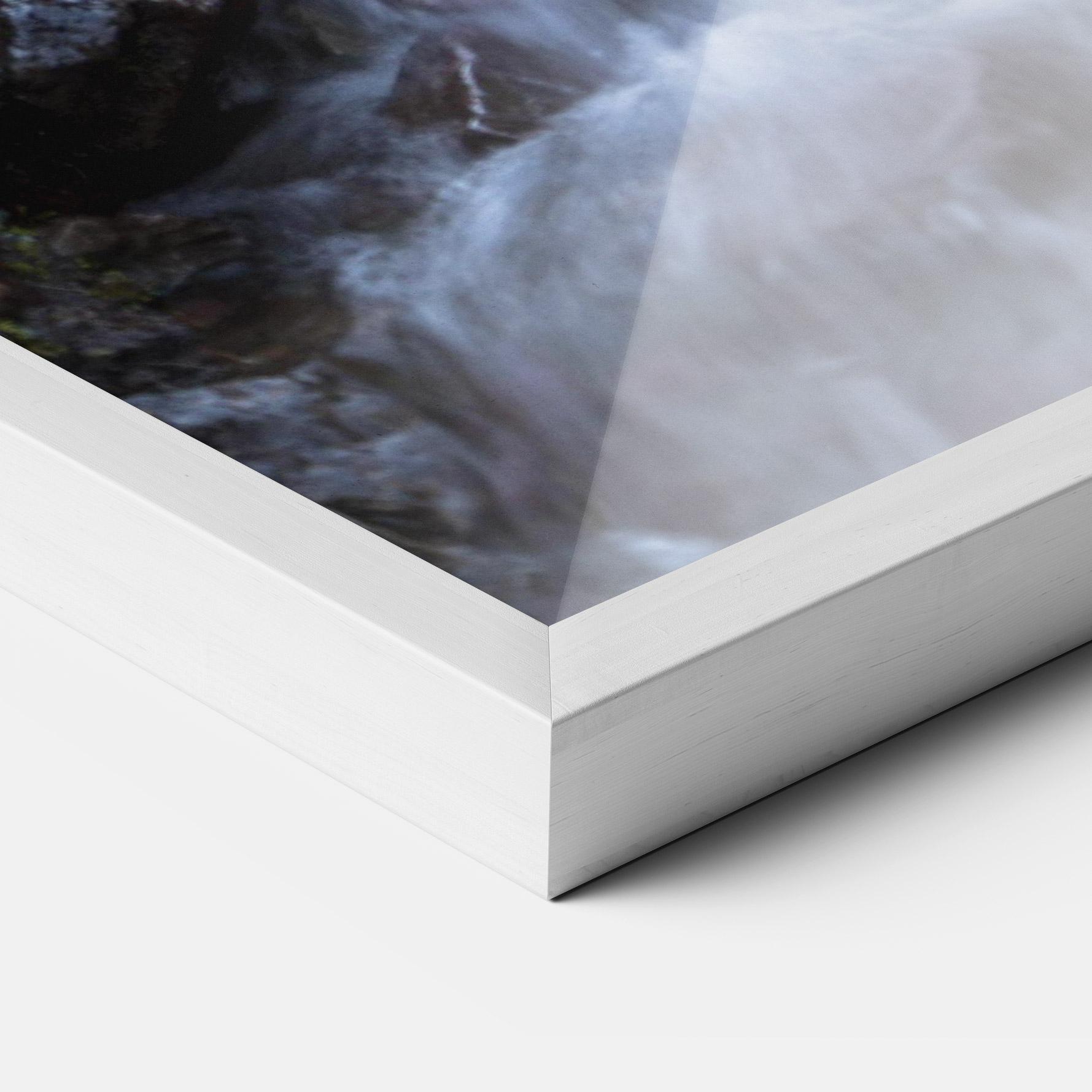 Keretezett Poszter Water Falling Field mockup 3