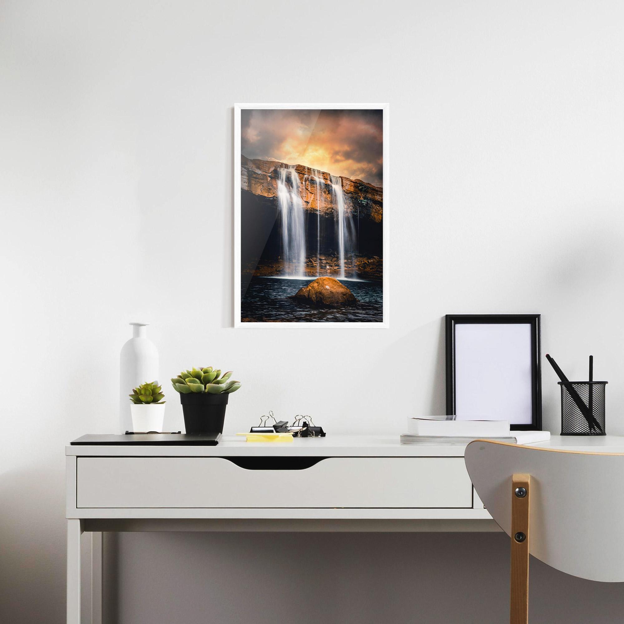 Keretezett Poszter Waterfall Place To Hide mockup 7