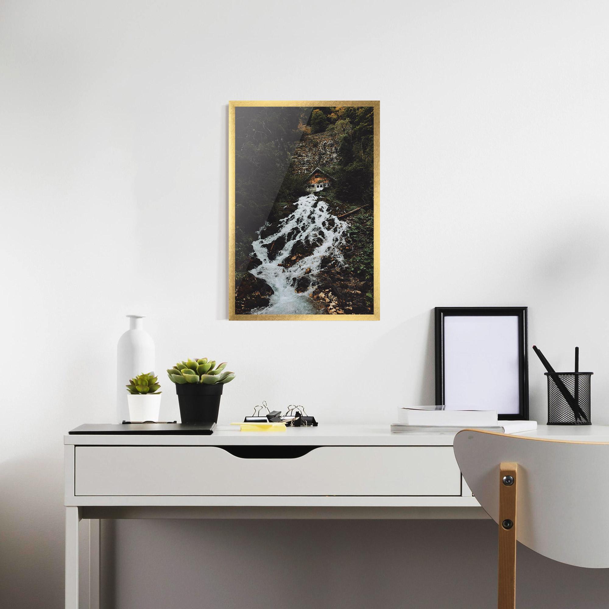 Keretezett Poszter Waterfall From Home mockup 7