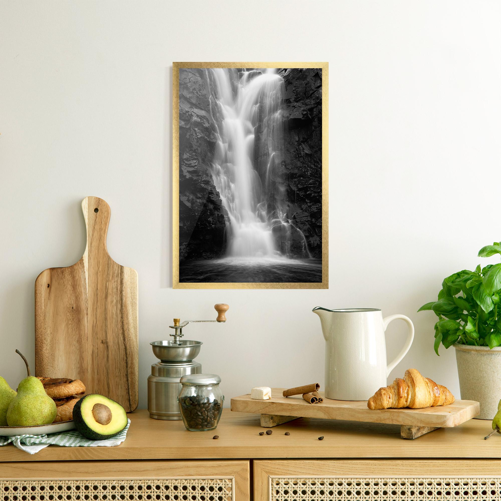 Keretezett Poszter Black Rock Waterfall View mockup 8
